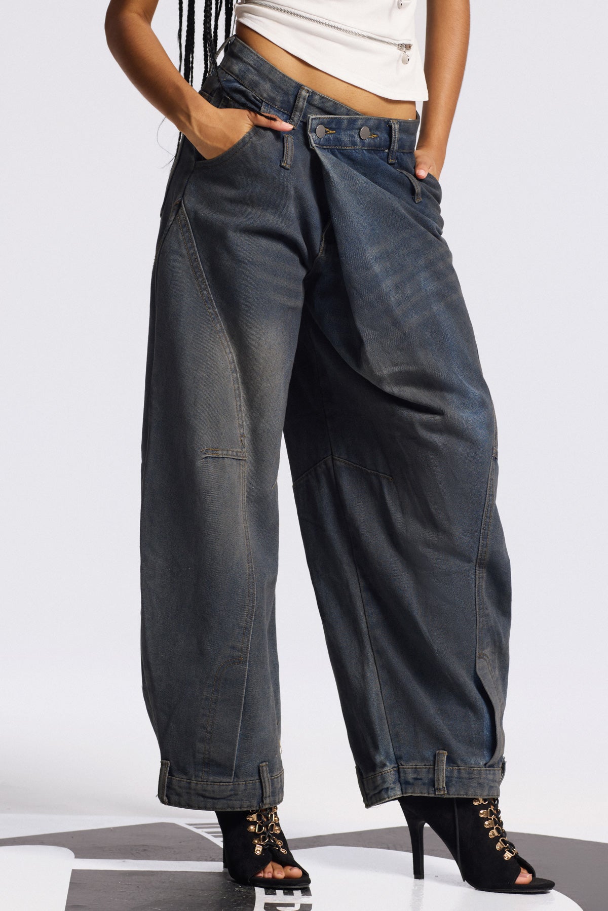 Bilal Print Asymmetric Baggy Jeans