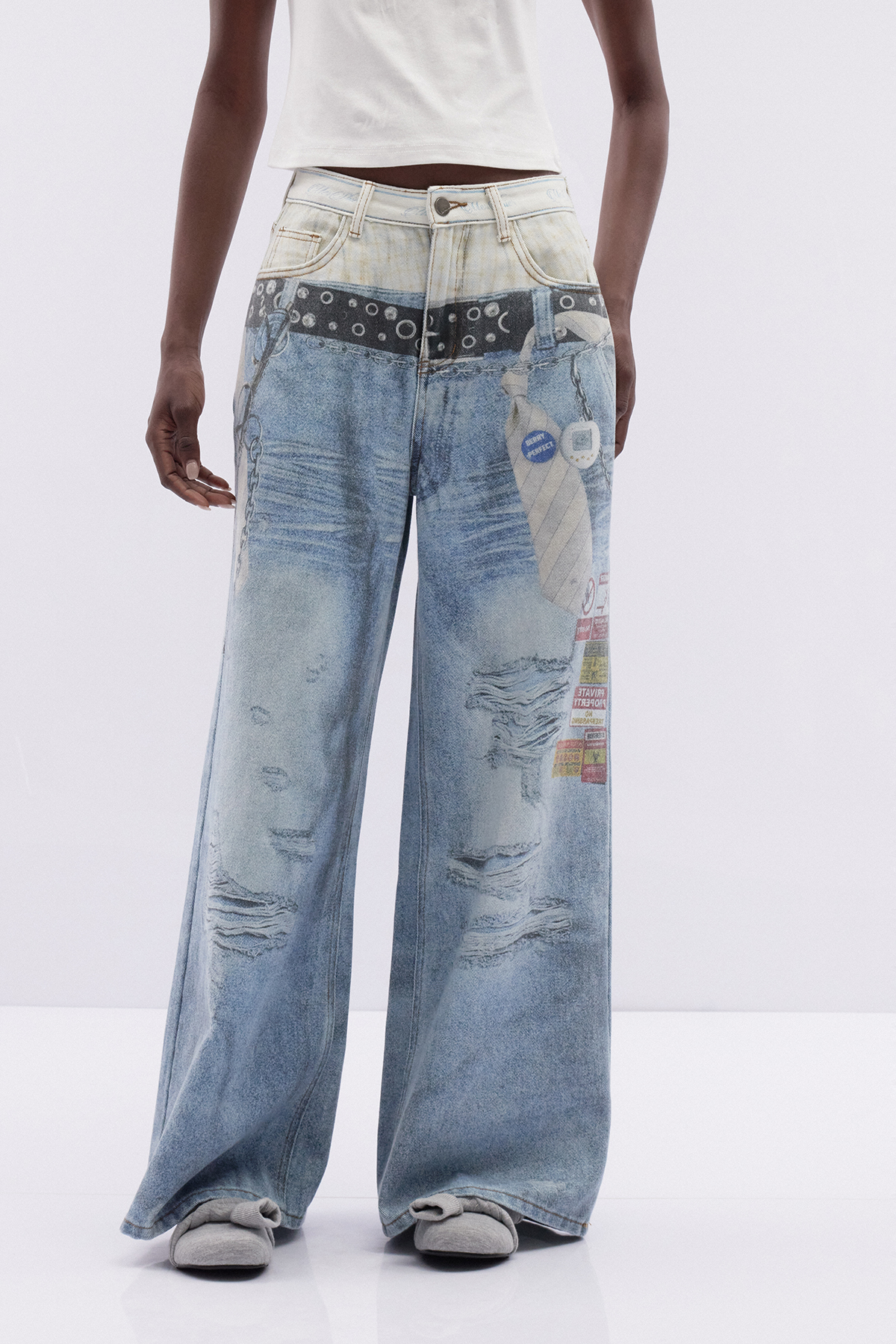 Birdie Print Deconstruct Barrel Jeans