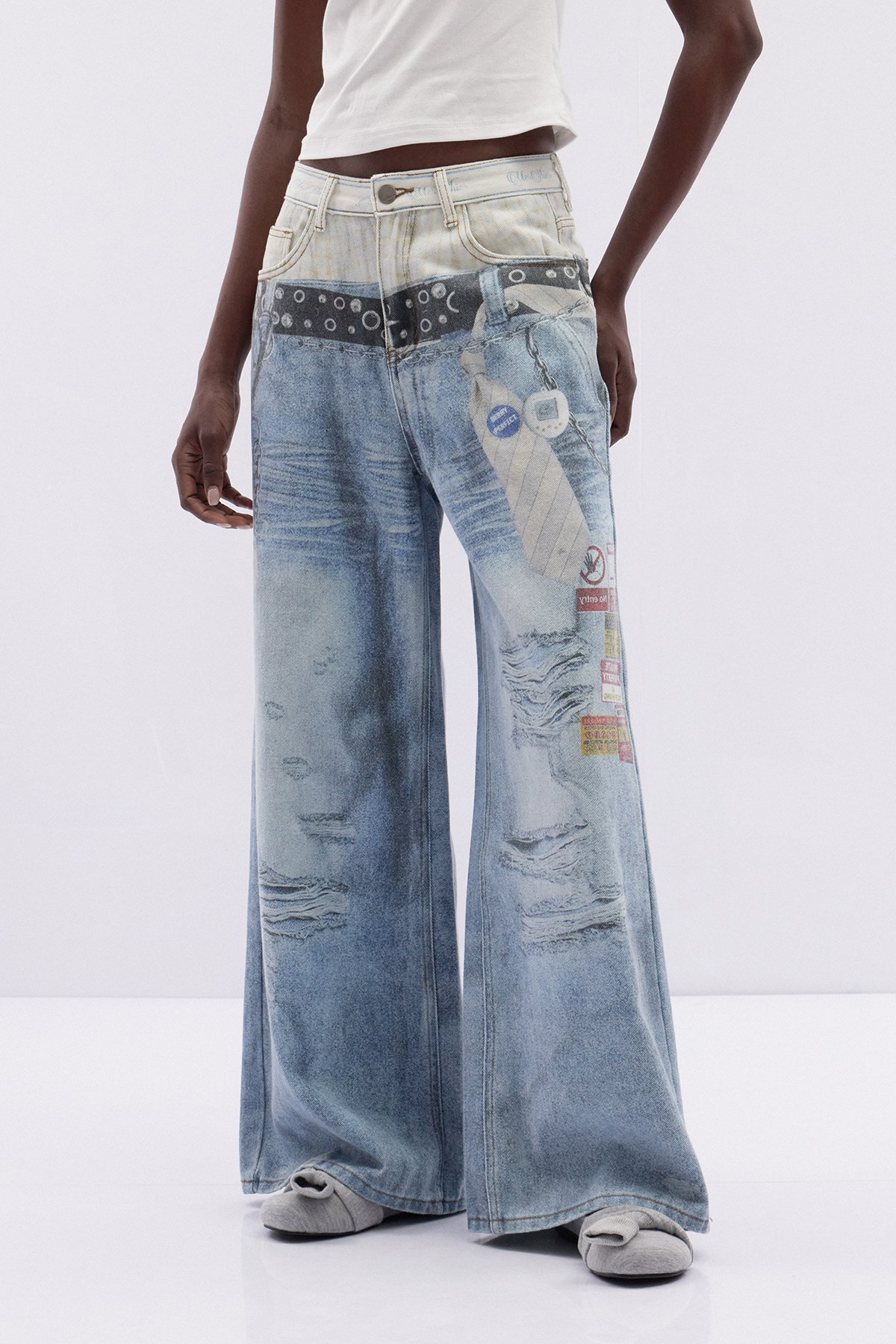 Birdie Print Deconstruct Barrel Jeans