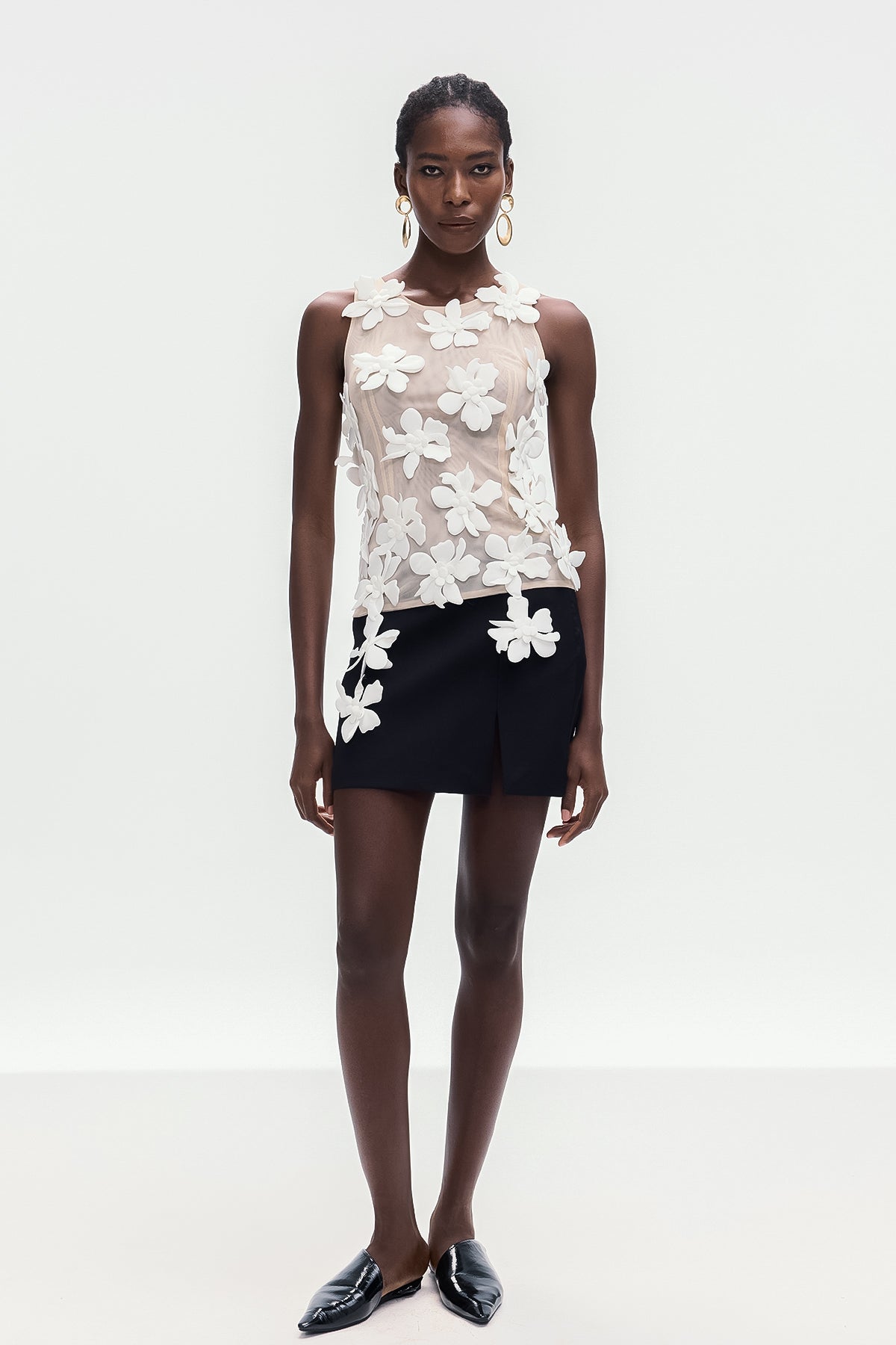 Bohdana Flower Sleeveless Top In White