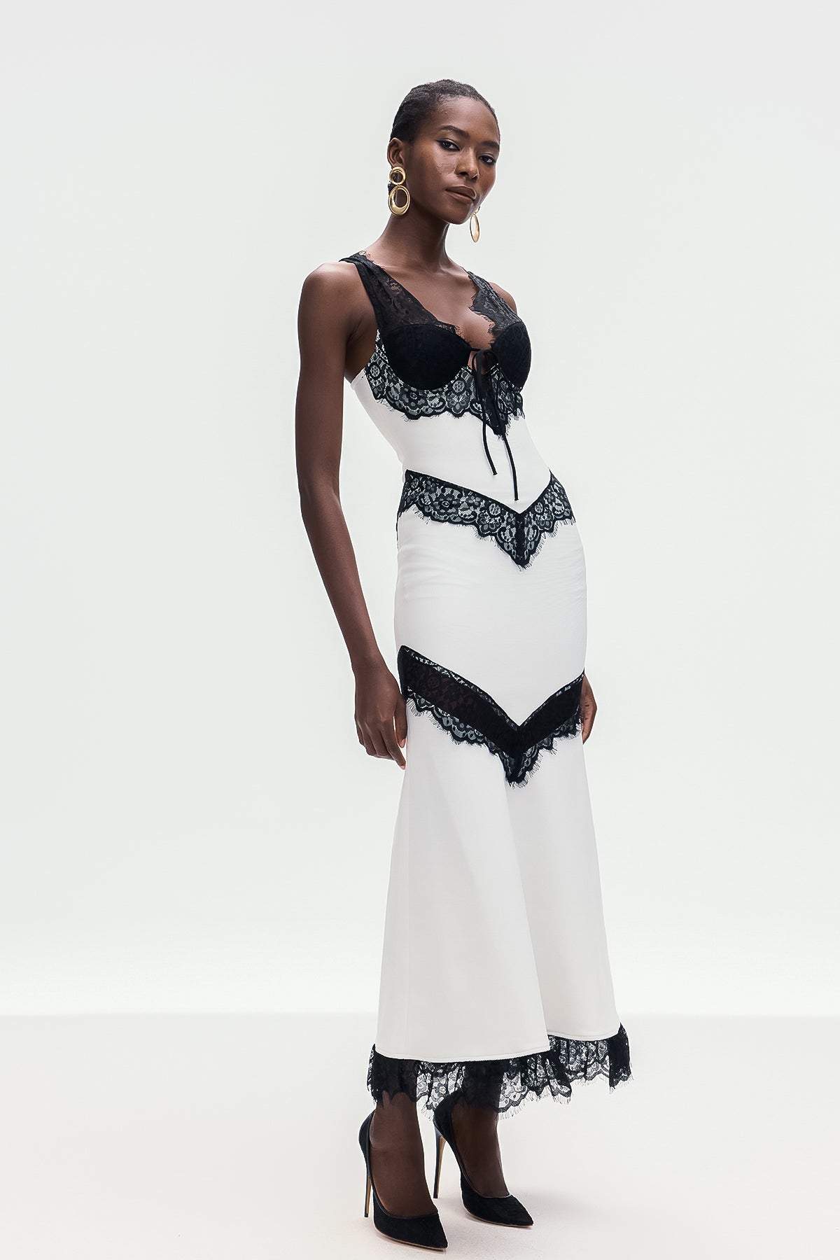 Bohort Lace Sleeveless Maxi Dress