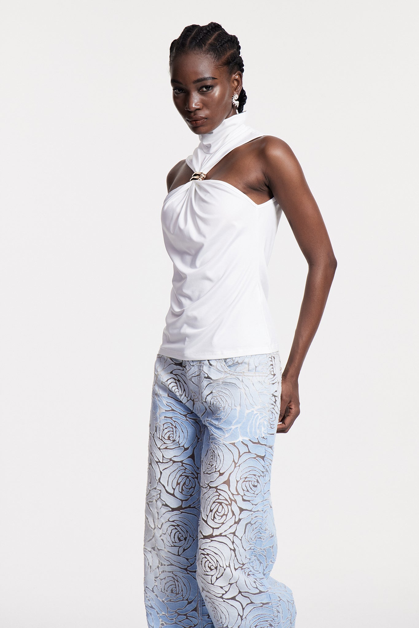 Borivoje Sleeveless Top In White