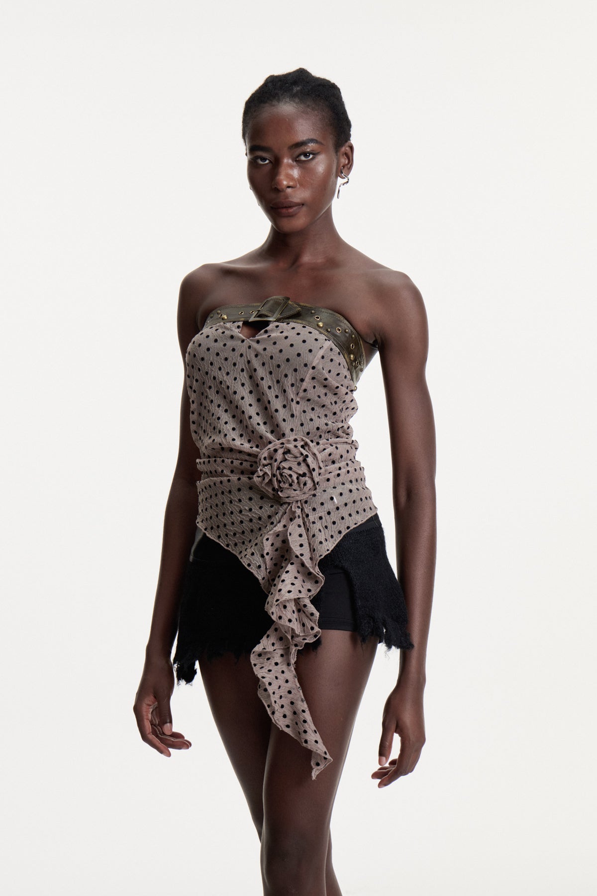 Brande Buckle Dot Flower Top