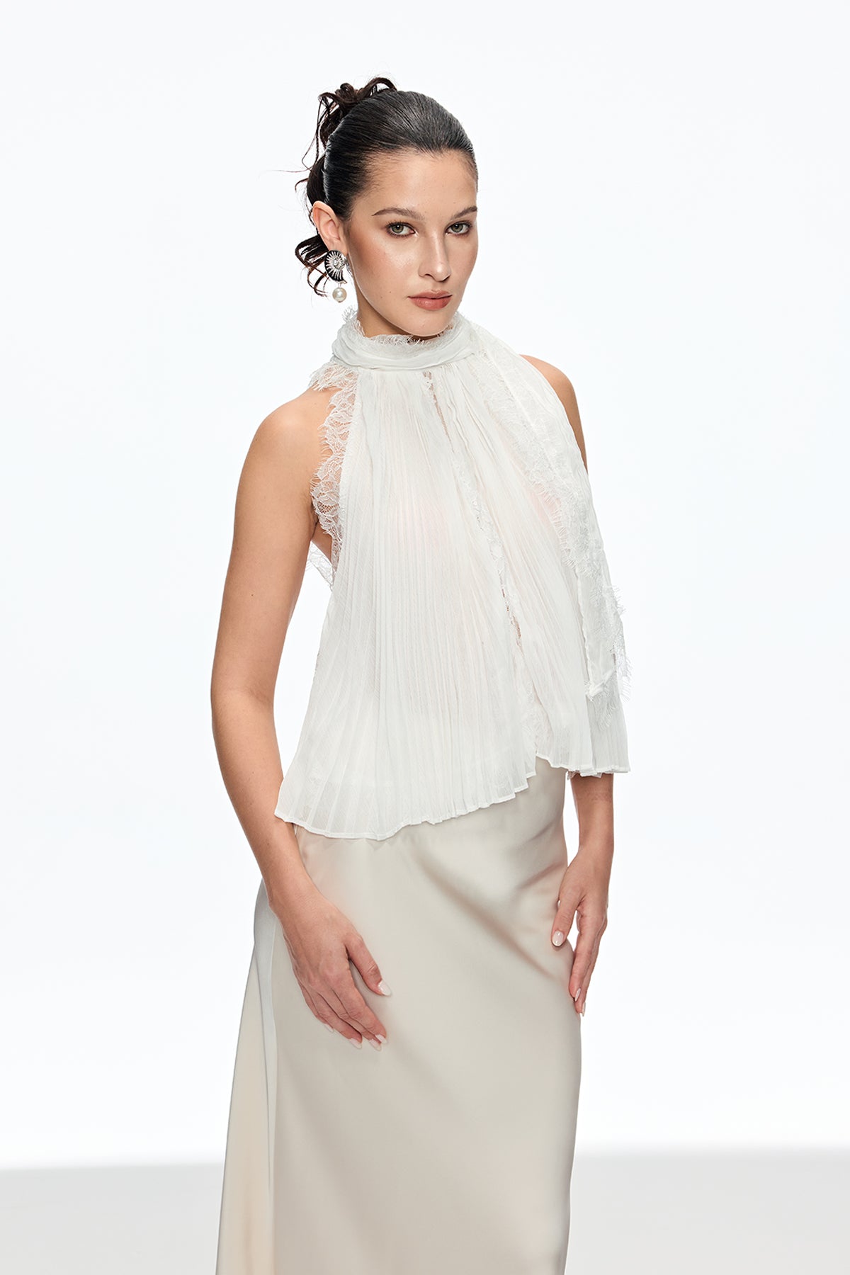 Calixta Pearl Sleeveless Skirt Set