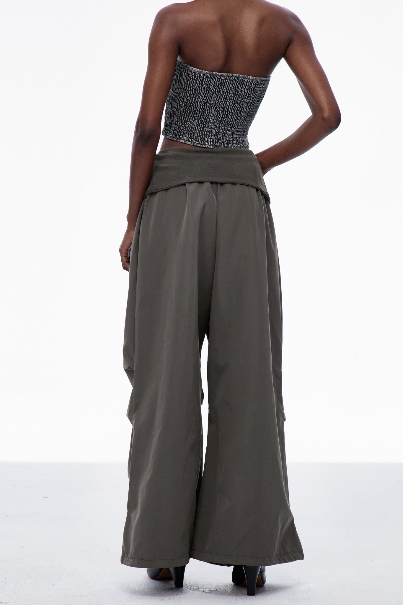 Carissa Lapel Barrel Pants In Oliver