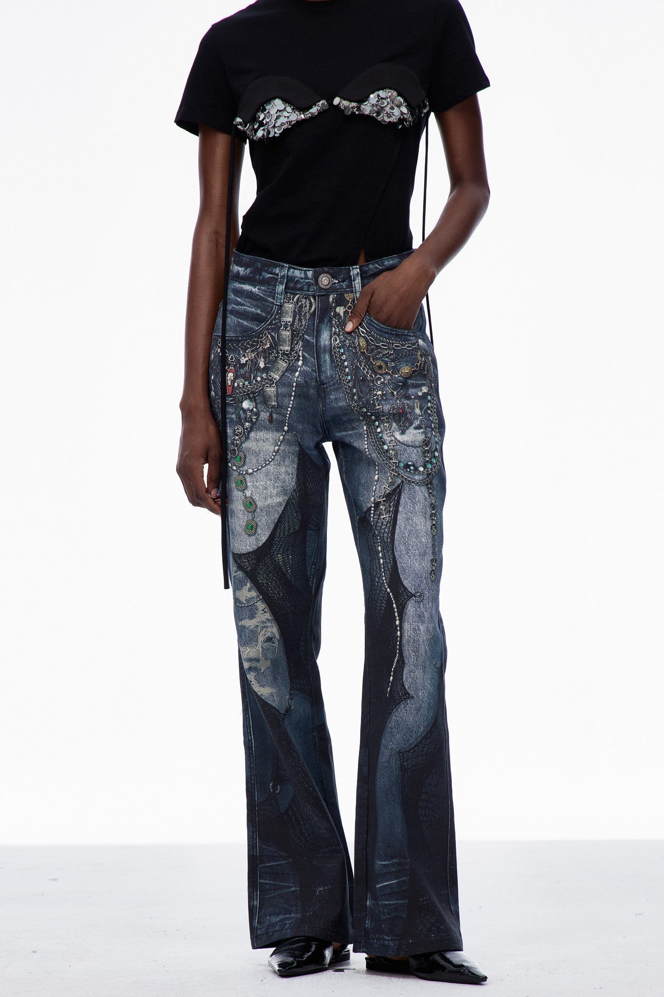 Carlitos Lace Chain Print Jeans