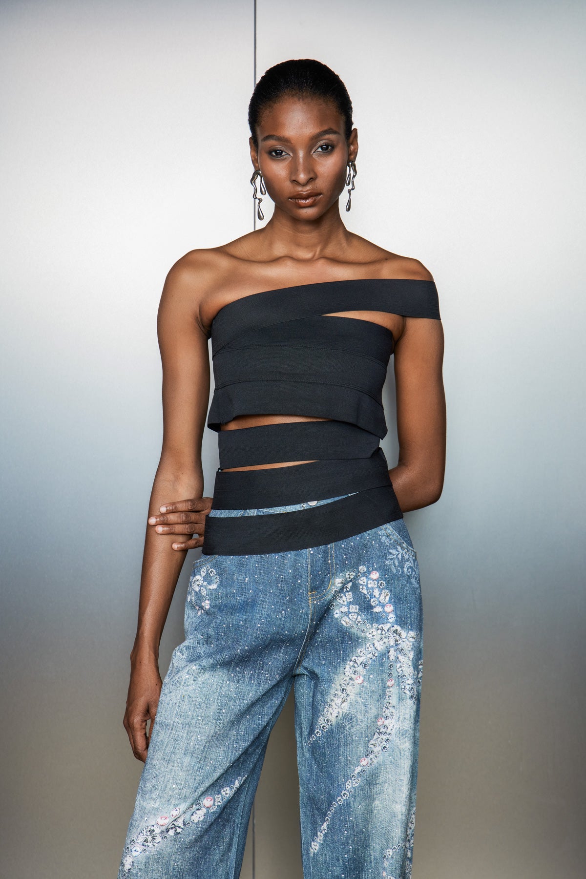【新品】 NOTREémor asymmetry tulle tops asymmetry tulle tops【予約商品】 – NOTRE émor