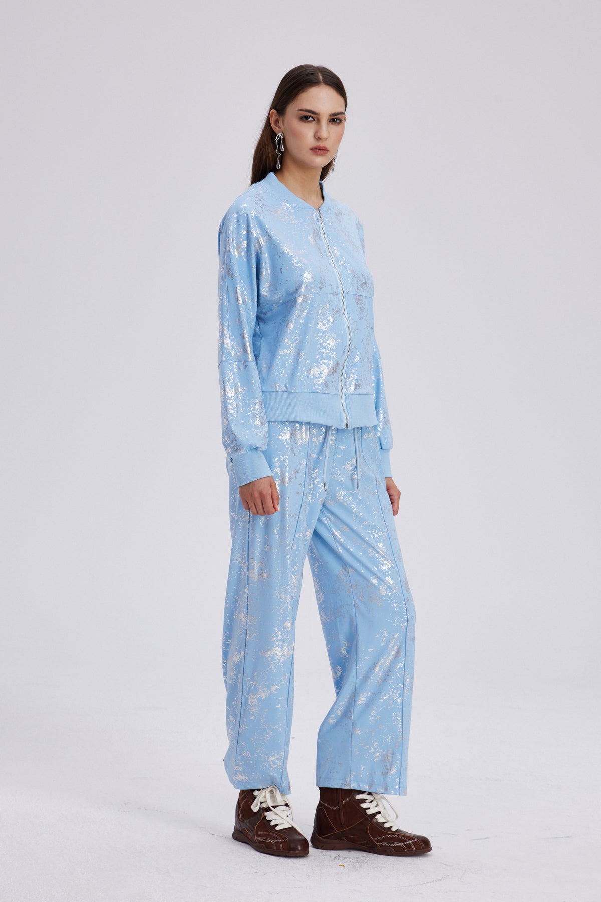 Chavaqquq Metallic Print Pants Set