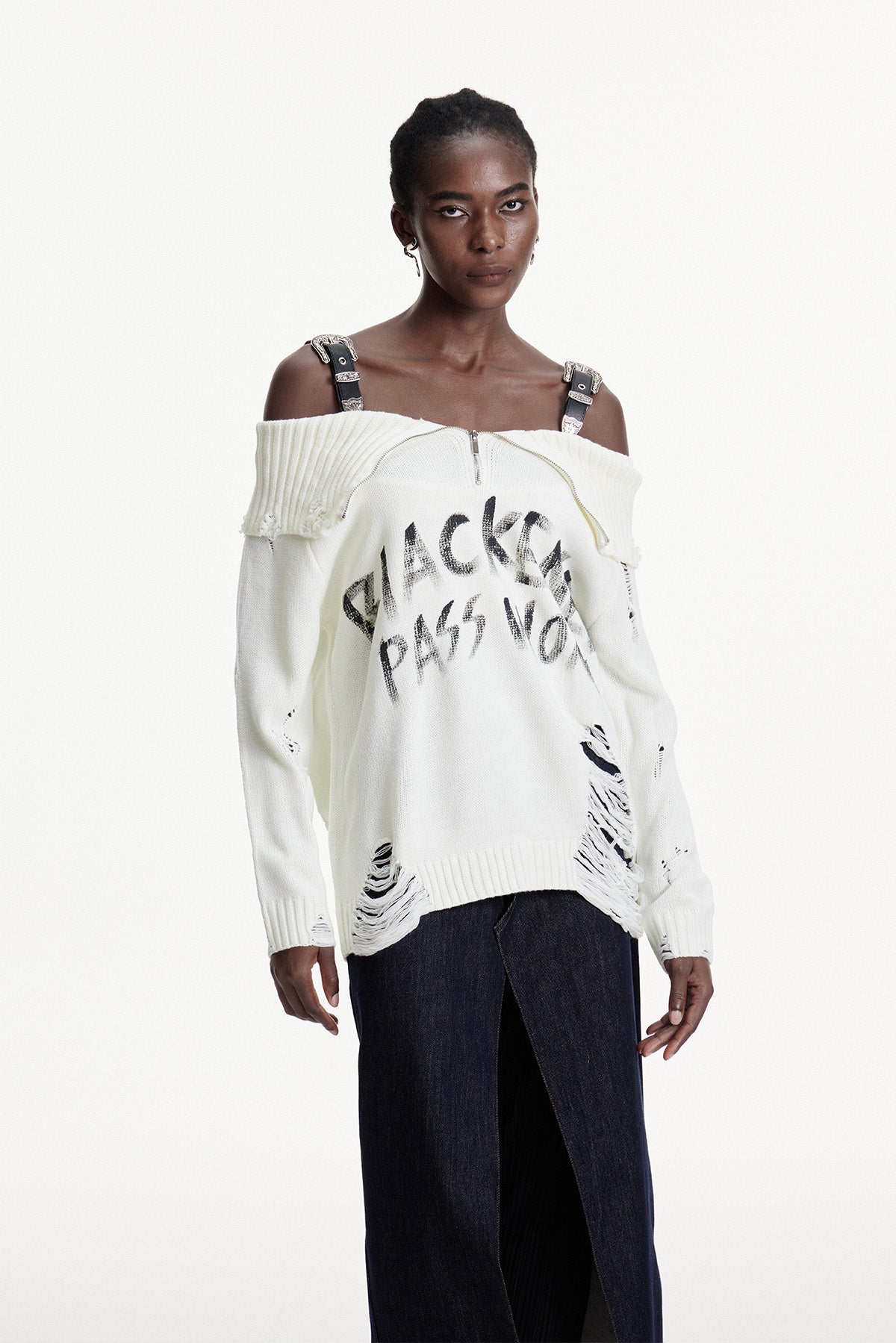 Conlaoch Off Shoulder Fringe Knit Top In White