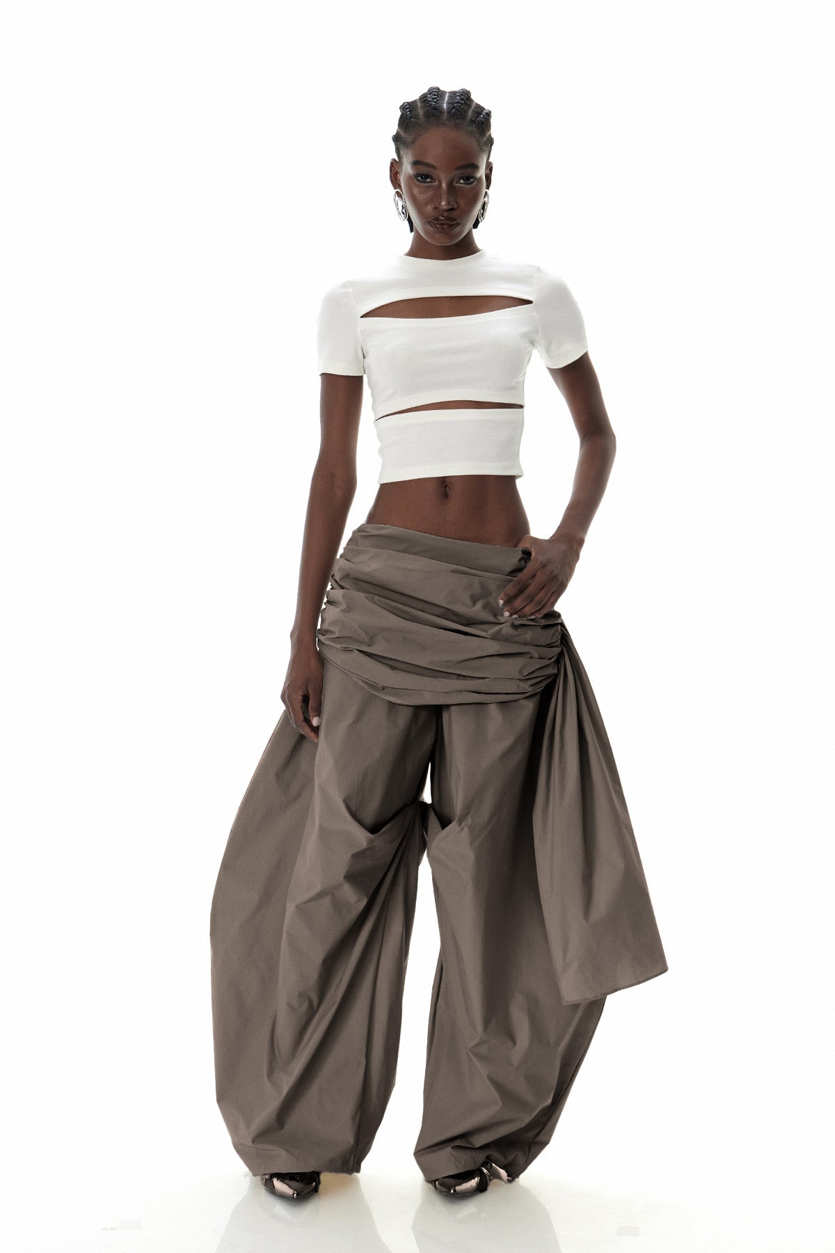 けろ　Andrew driftwood pants Creiddylad Ruch Drawstring Barrel Pants In Brown – Innovare Denim