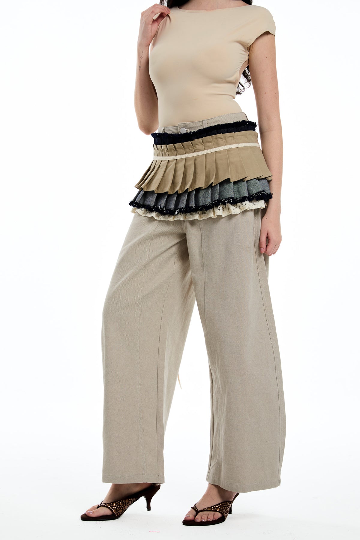 Darach Deconstruct Baggy Jeans