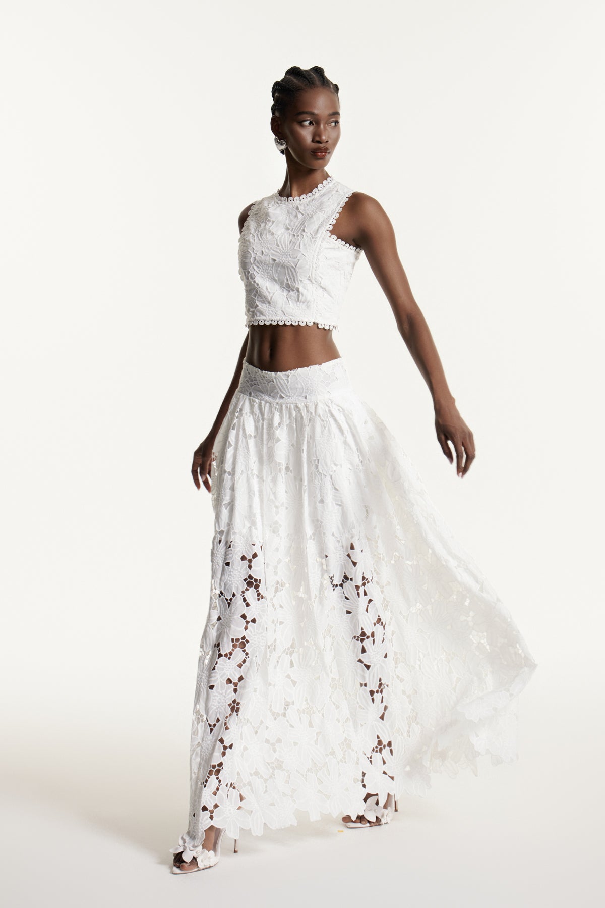 Darija Sleeveless Flower Cutout Skirt Set