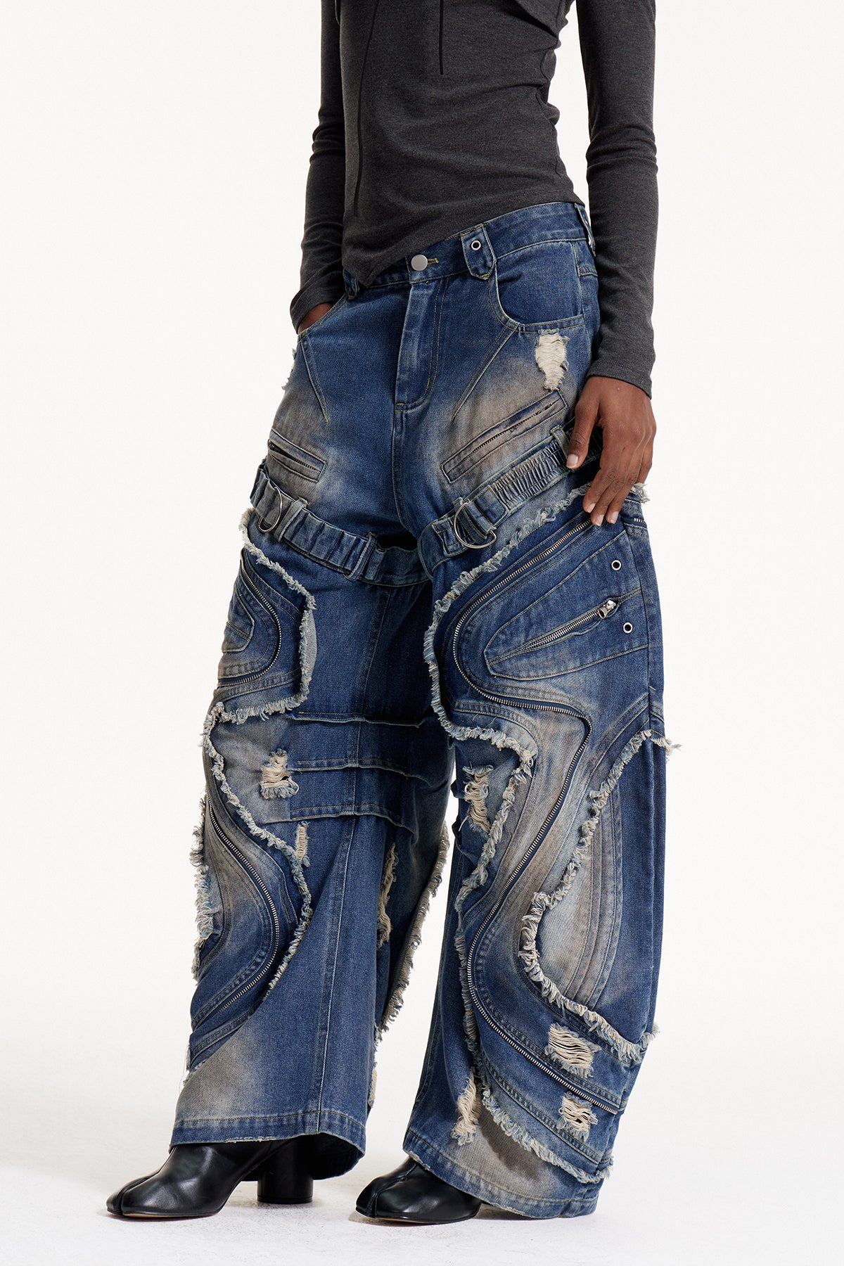 Debdas Zipper Bleached Baggy Jeans