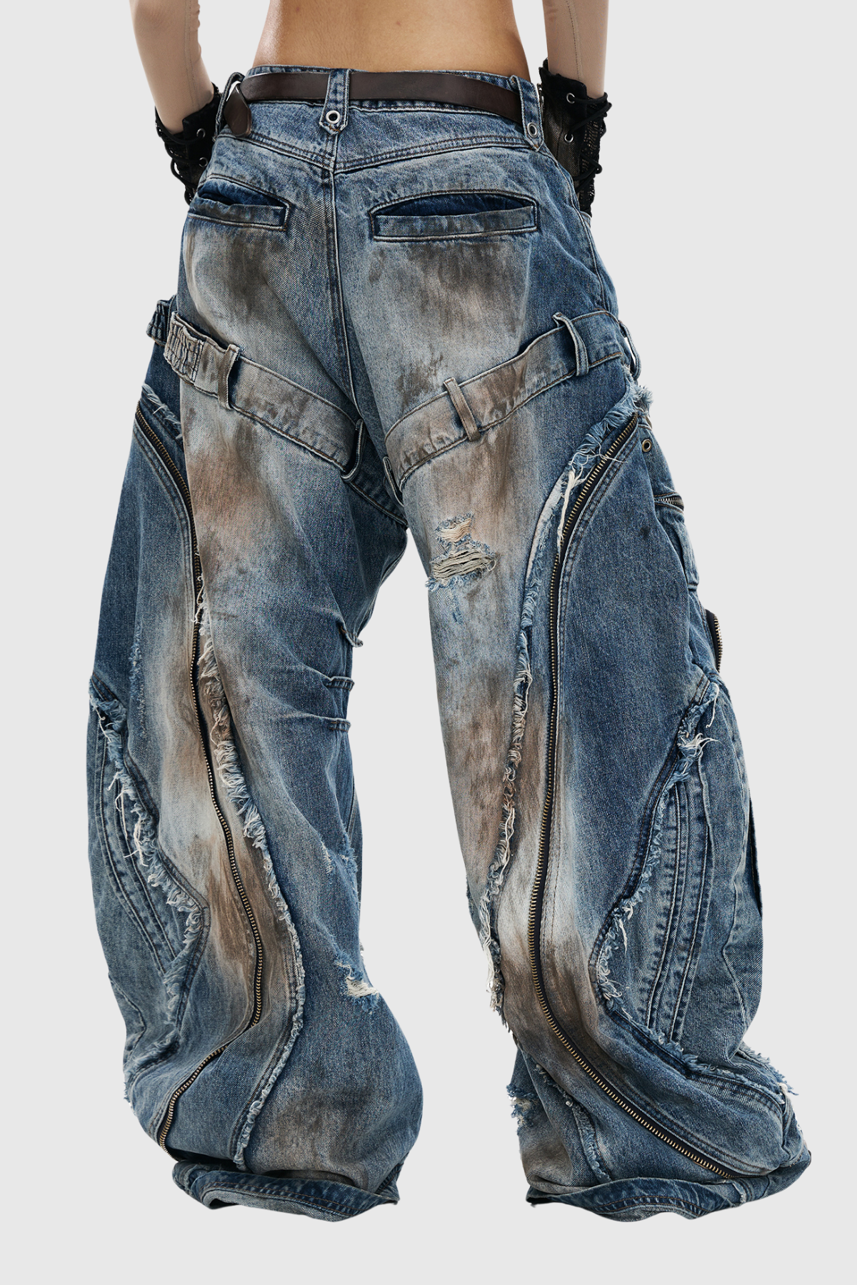 Debdas Zipper Bleached Baggy Jeans