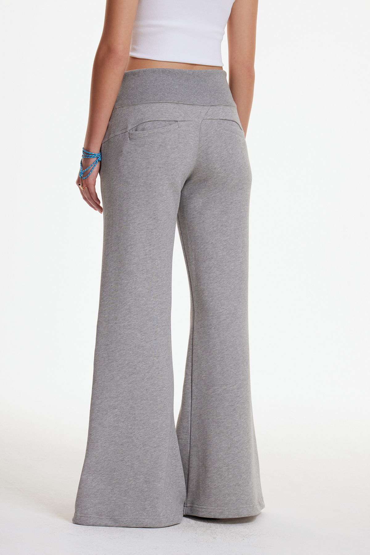 [Copy]Delicia Straight Pants In Grey