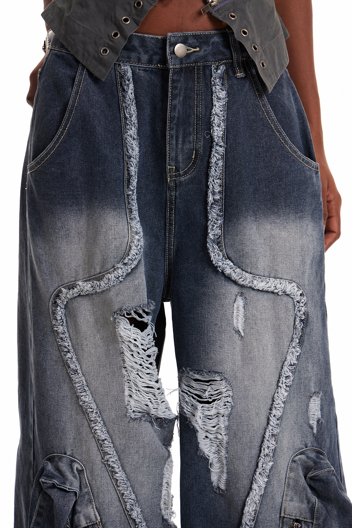 Dessislava Fringe Ripped Barrel Jeans