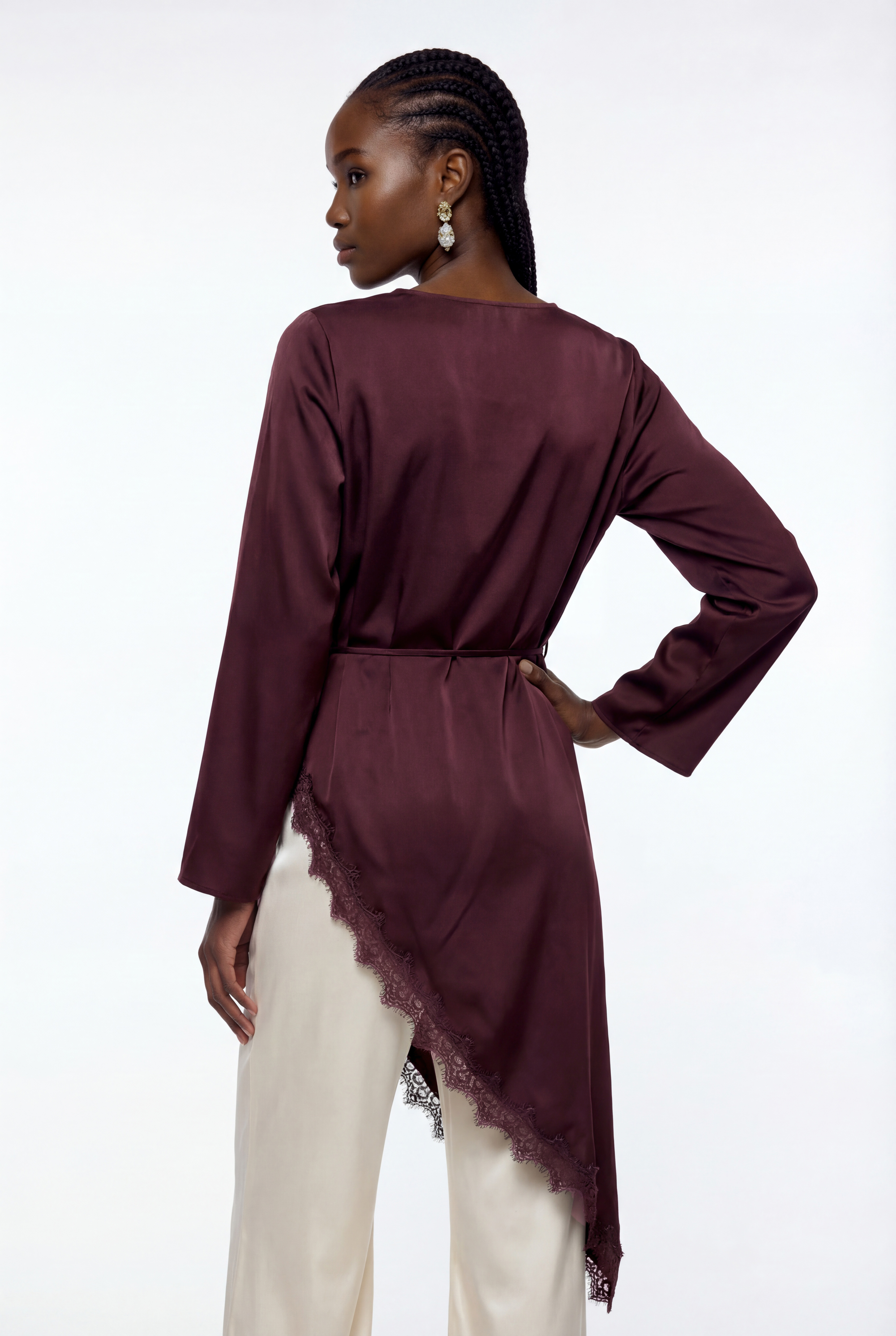 Diamanda Asymmetric Lace Top In Red