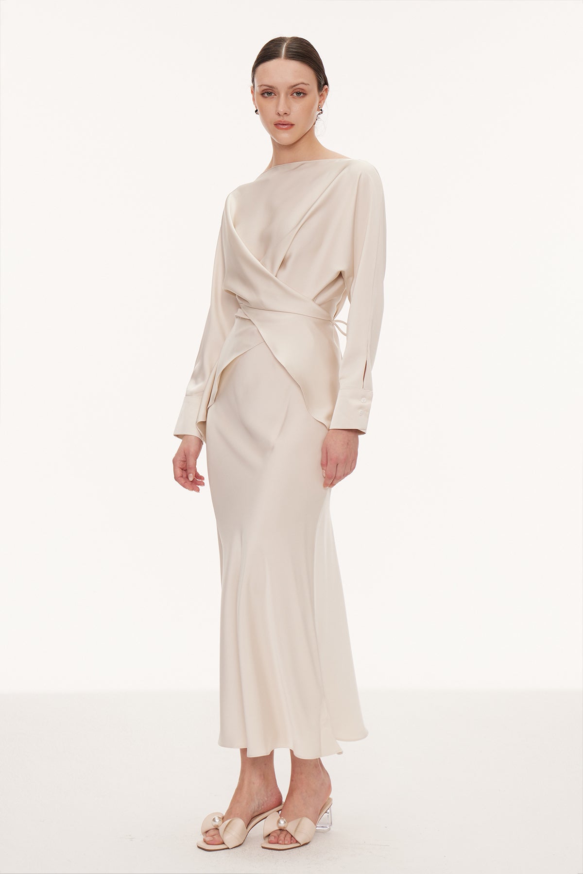 Diamantina Long Sleeve Ruch Skirt Set In White