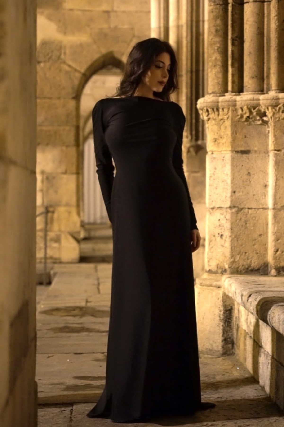 Dimka Backless Maxi Dress