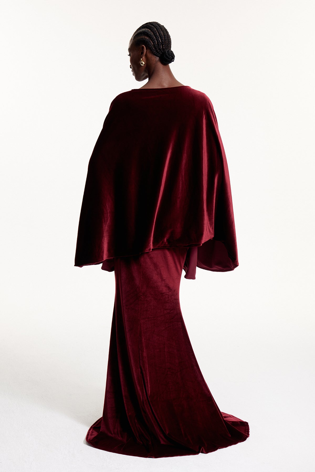 Dixon Cape Sleeve Ruch Velvet Maxi Dress In Wine
