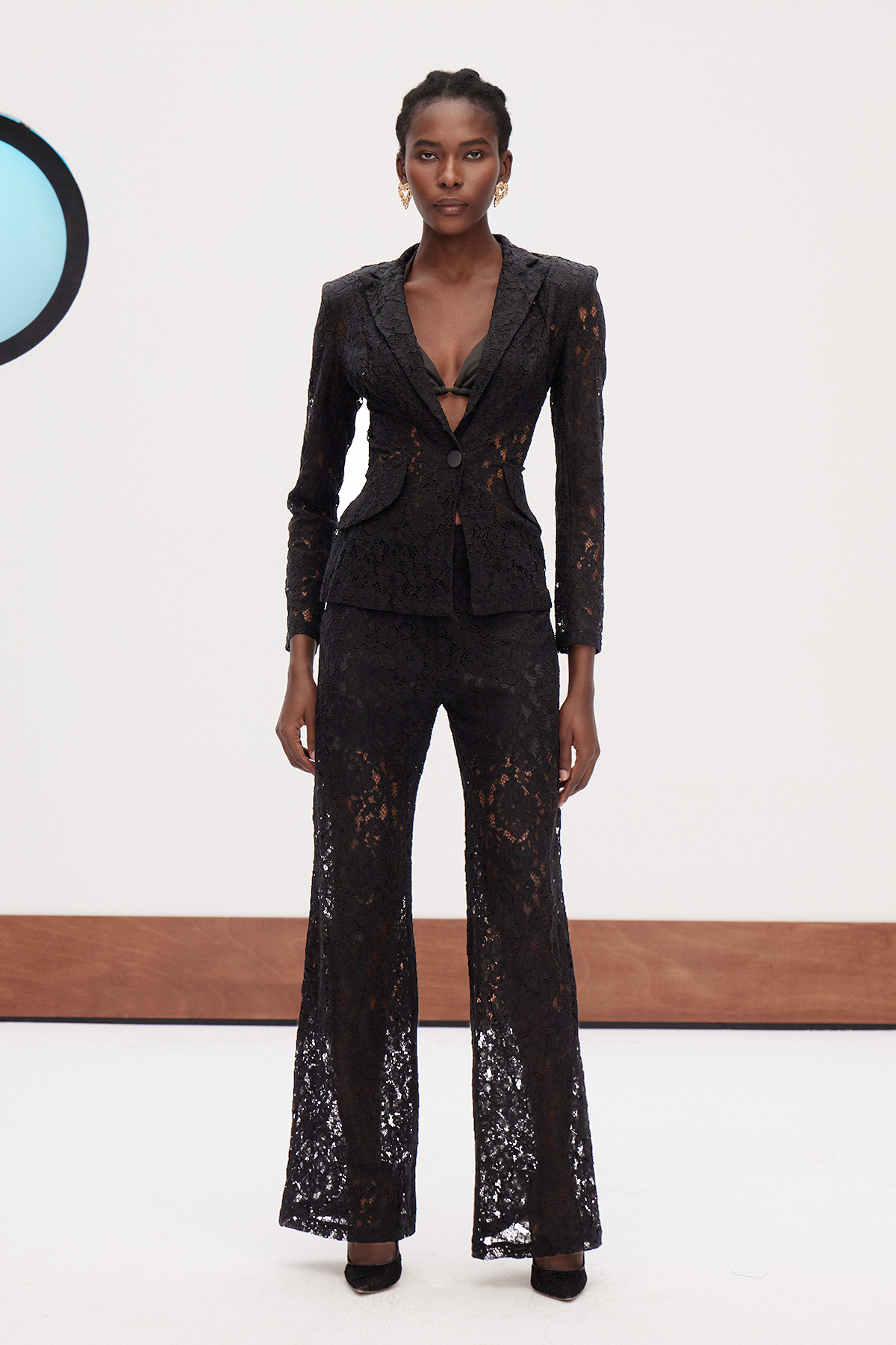 Djehutimose Floral Lace Pants Set