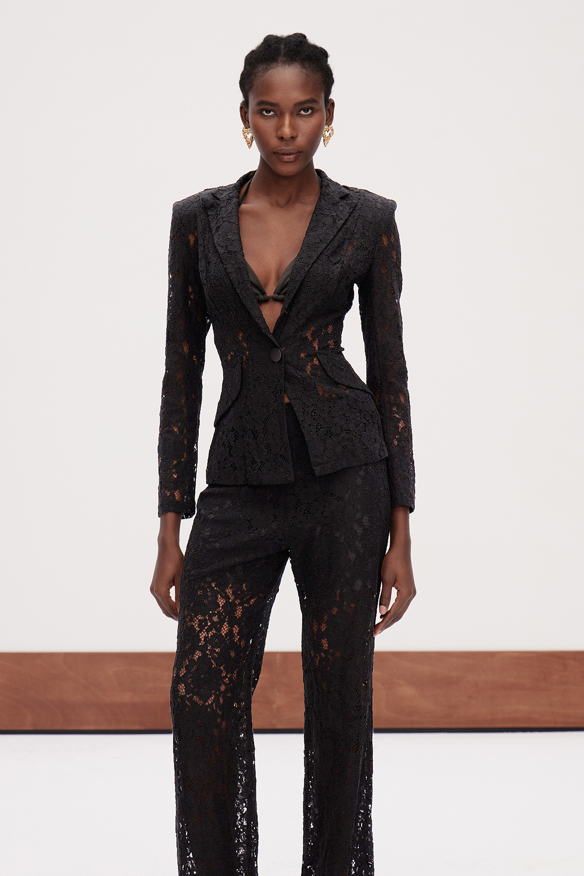 Djehutimose Floral Lace Pants Set