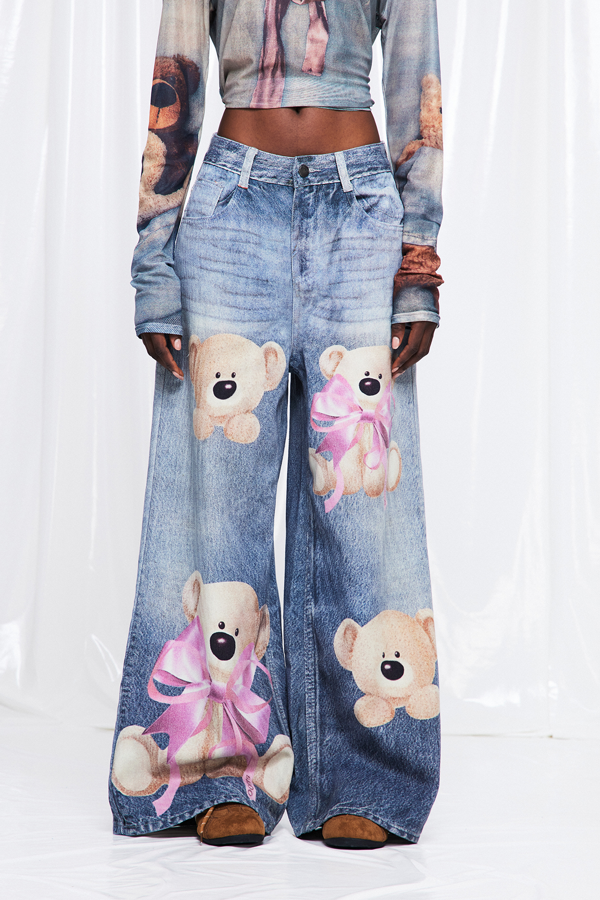 Dmitar Bleached Print Jeans
