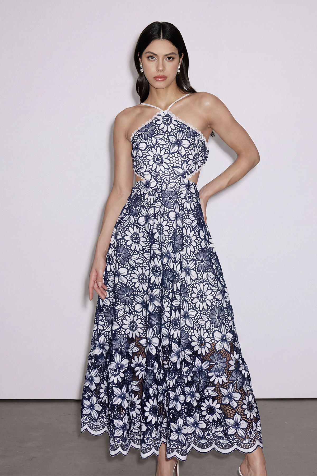 Dosifey Halter Neck Cutout Floral Maxi Dress