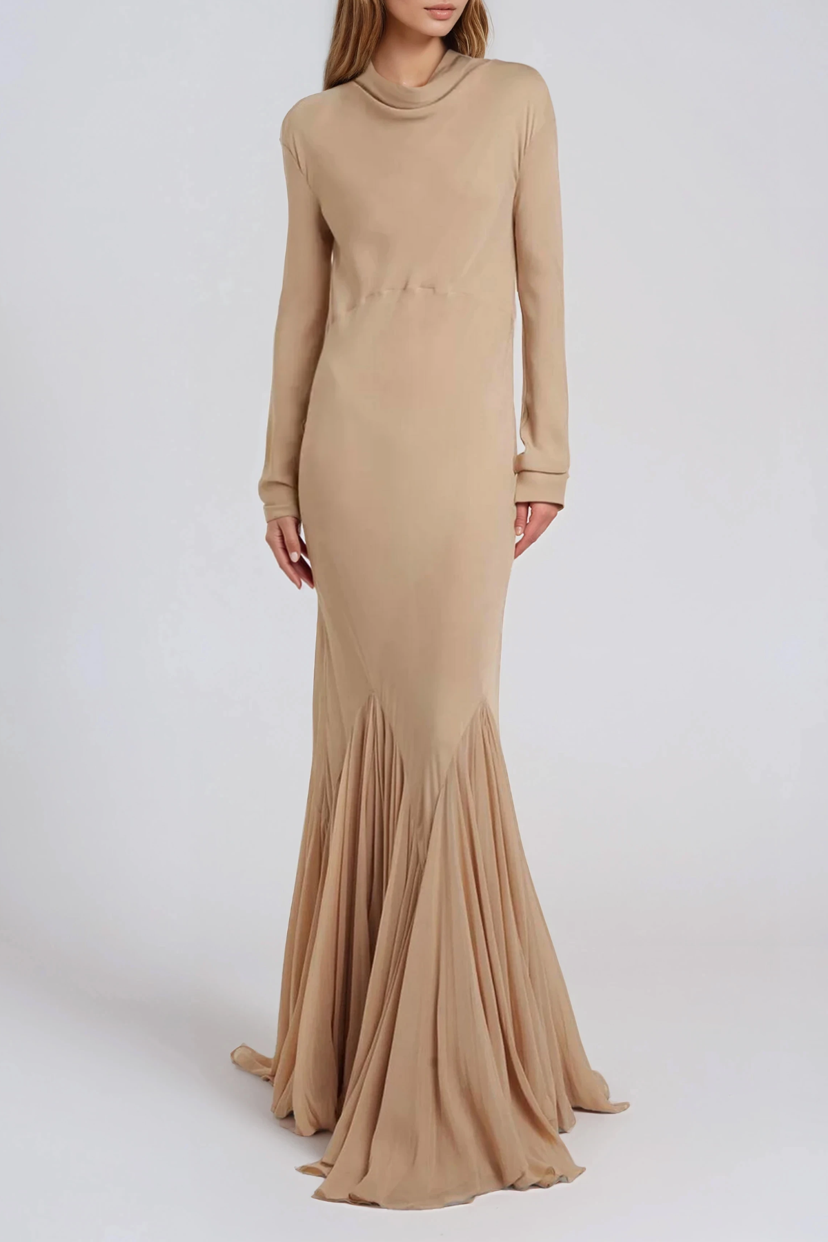 Drusus Backless Flared Maxi Dress