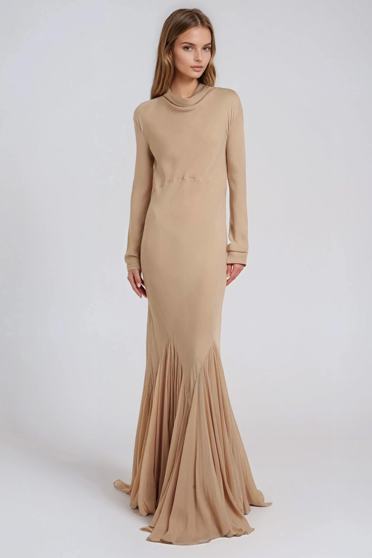 Drusus Backless Flared Maxi Dress
