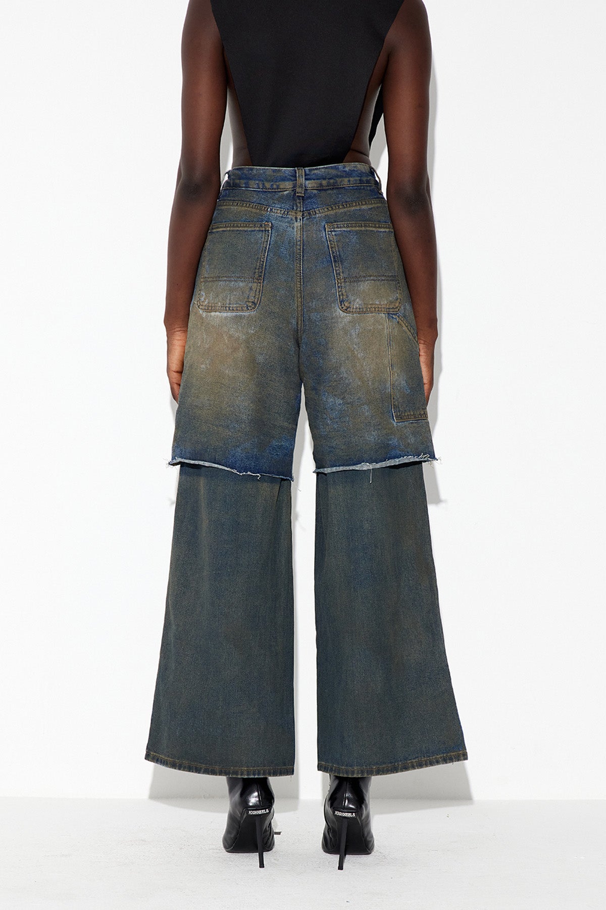 Echthigern Deconstruct Ripped Jeans