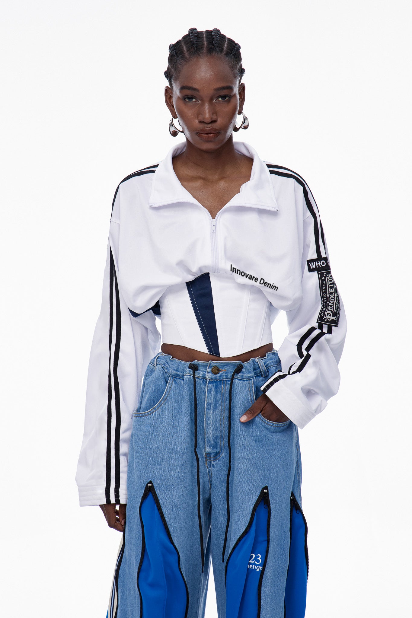 Edelgard Lace Up Corset Top In White – Innovare Denim