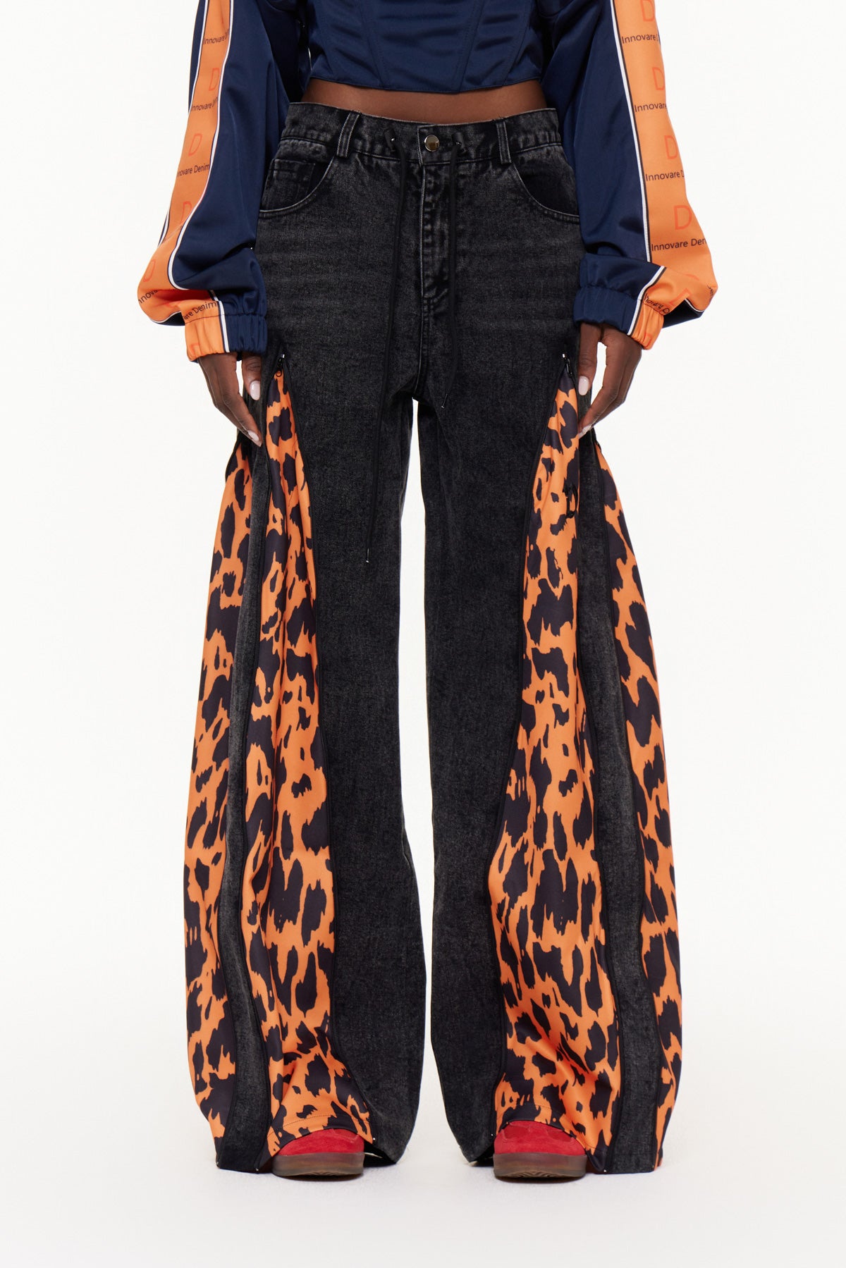 Edelmira Deconstruct Leopard Barrel Jeans