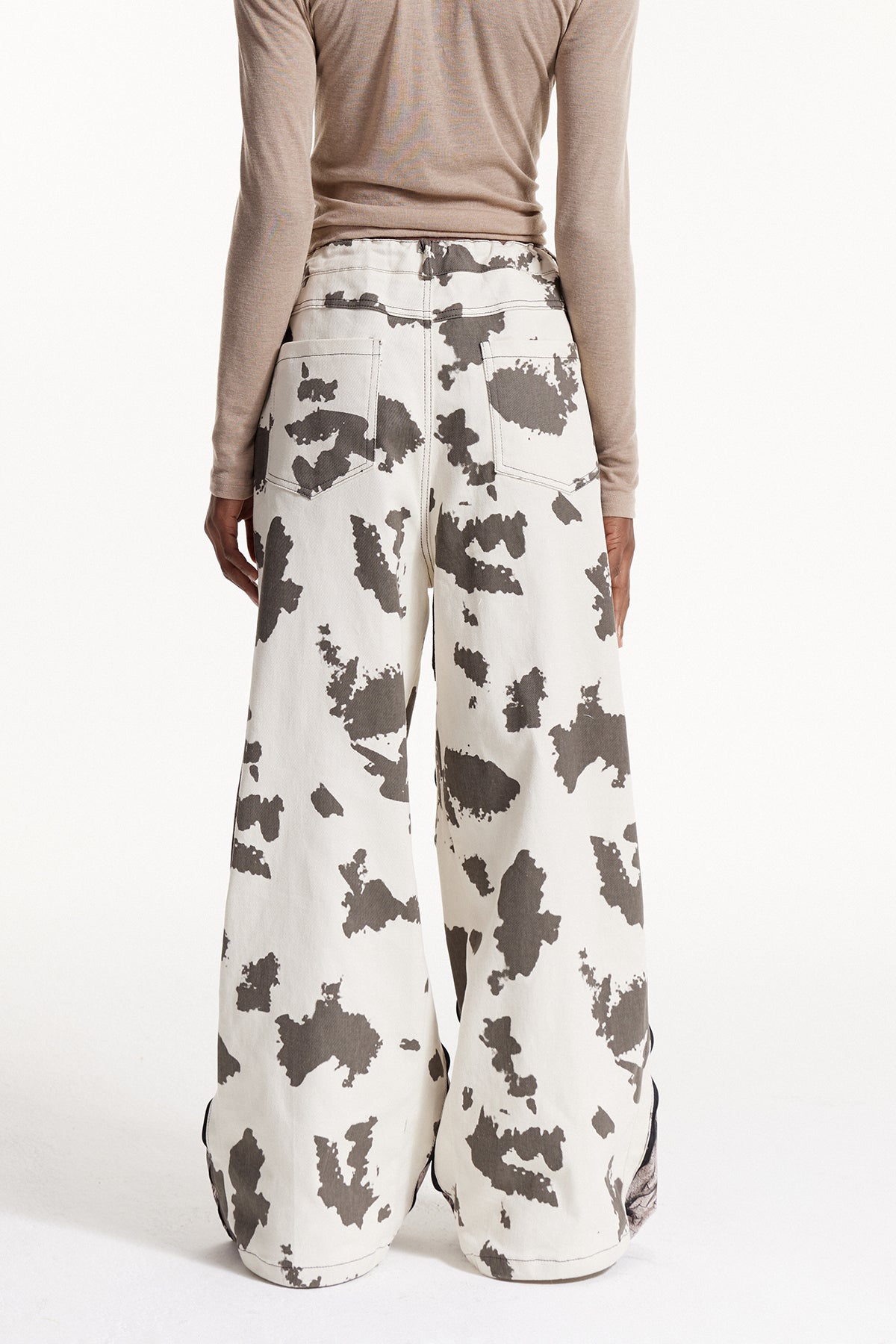 Edelmira Deconstruct Print Barrel Jeans