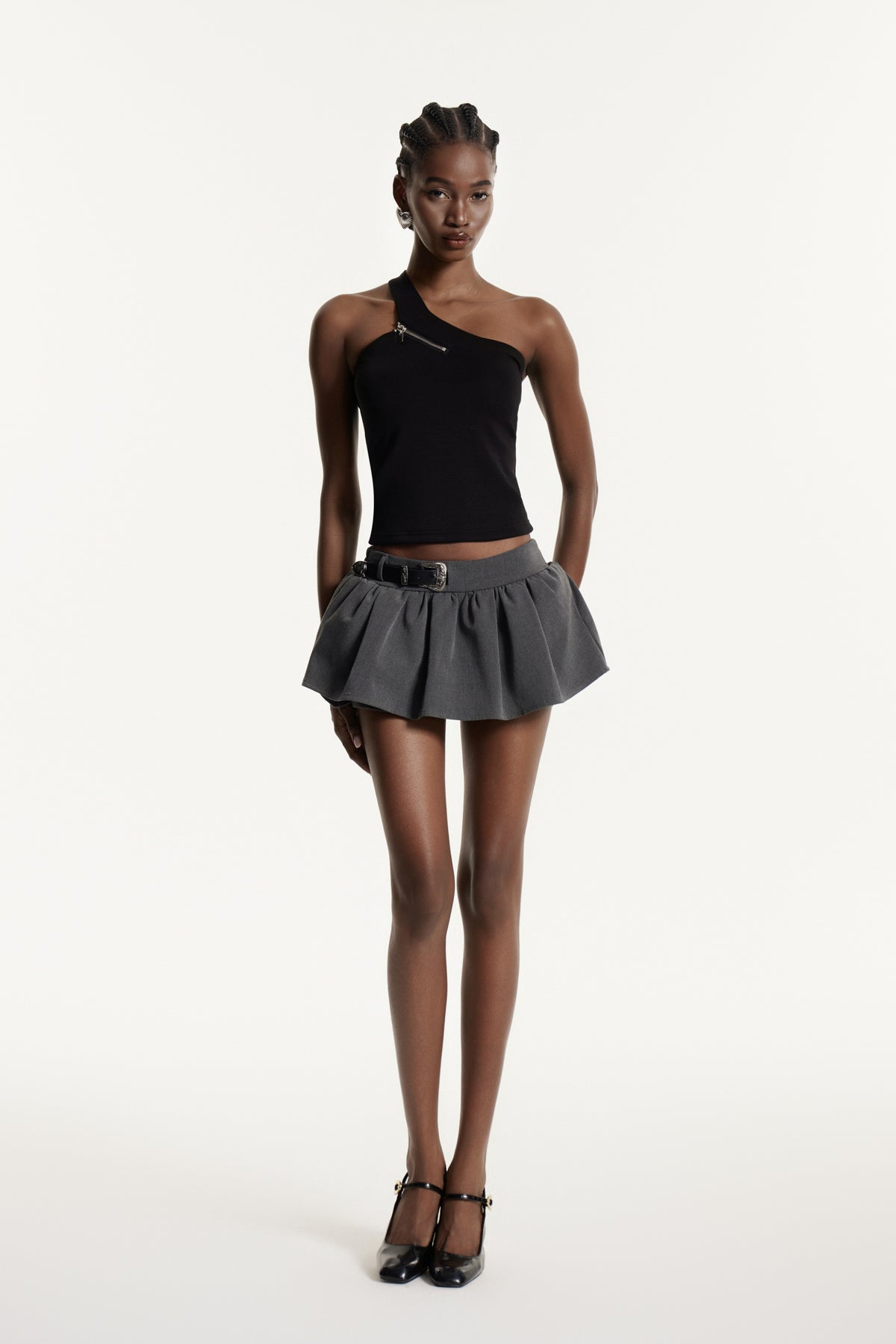 Edric Sleeveless Asymmetric Top