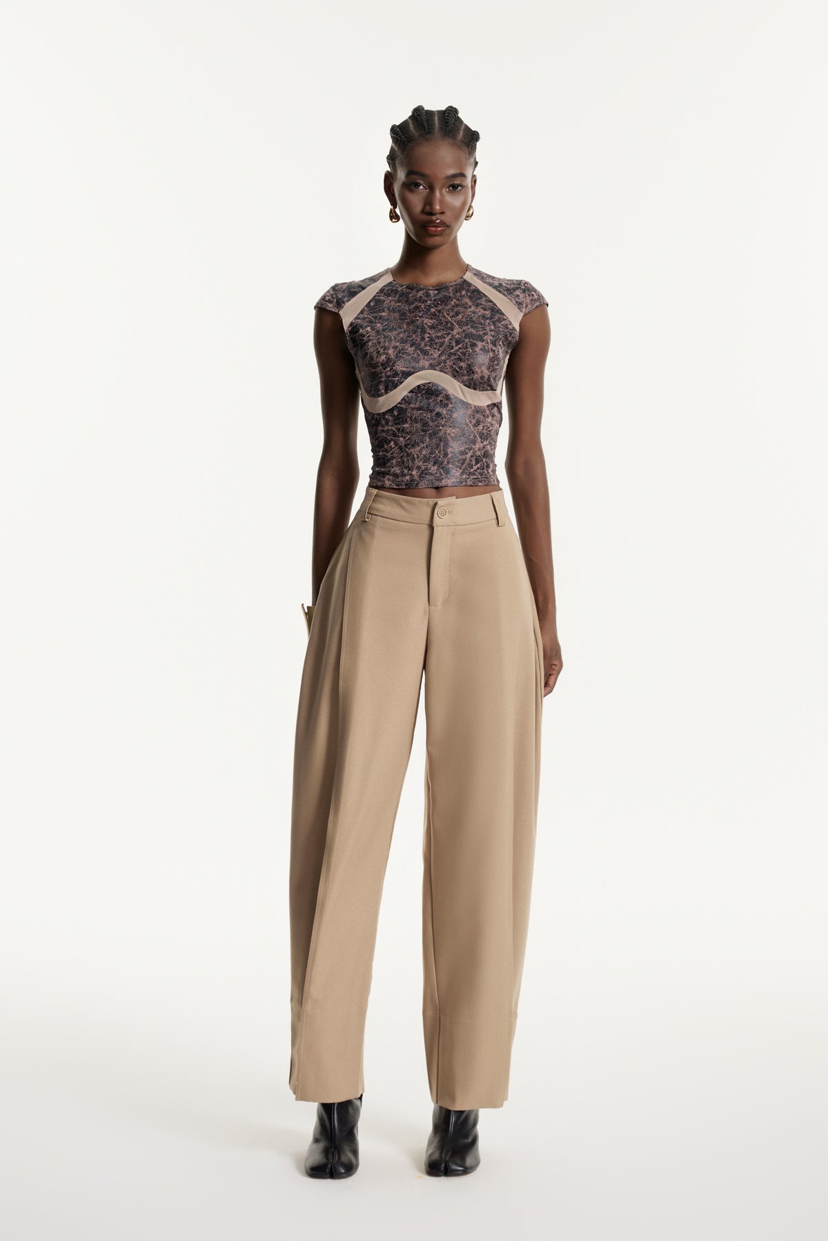 Edward Deconstruct Baggy Pants