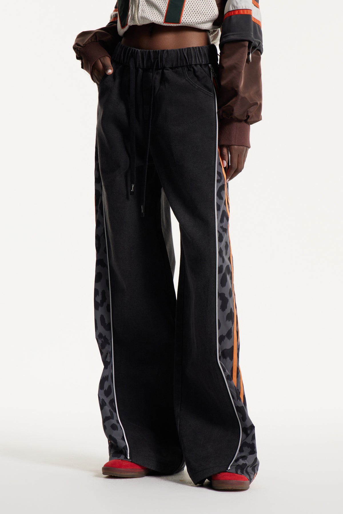 Eelis Leopard Zipper Jeans