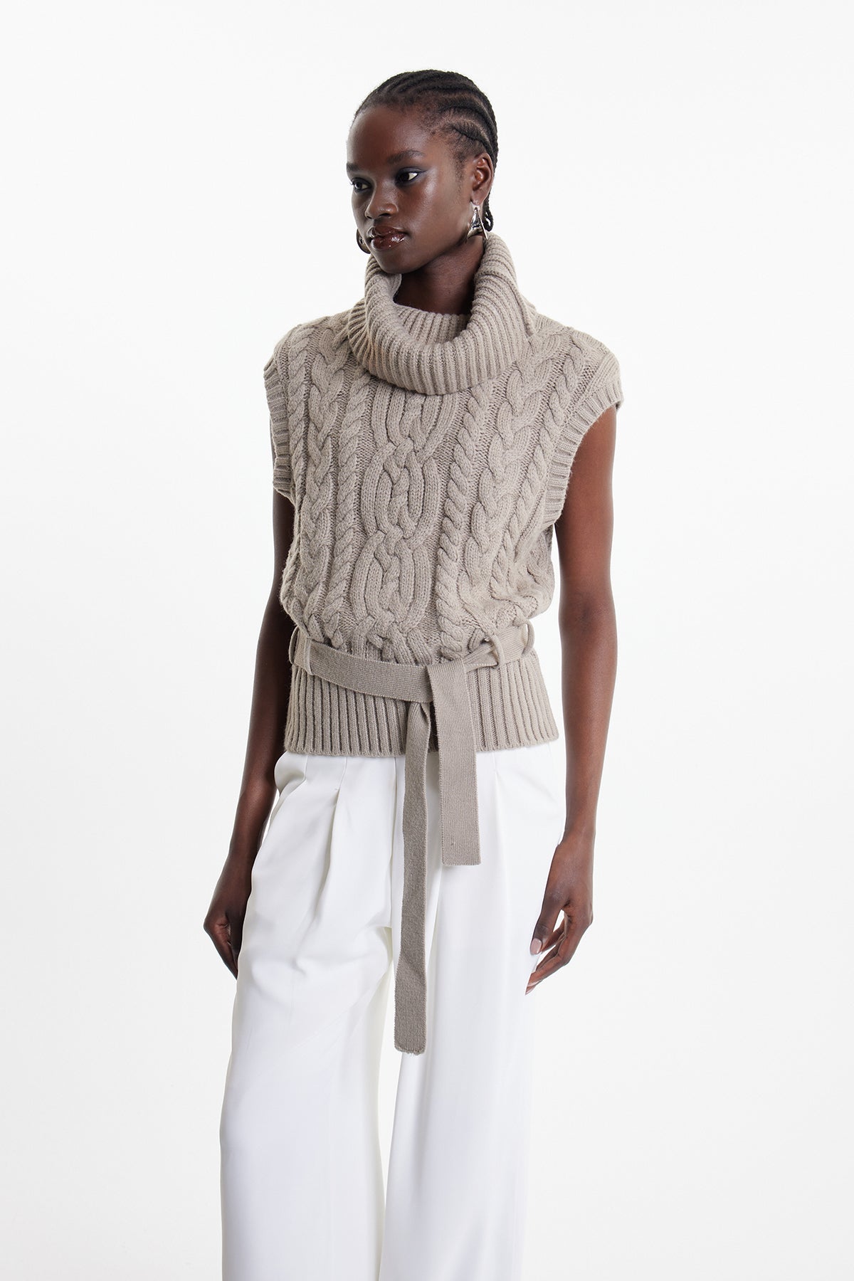 Ekkehard Funnel Neck Sleeveless Top In Khaki