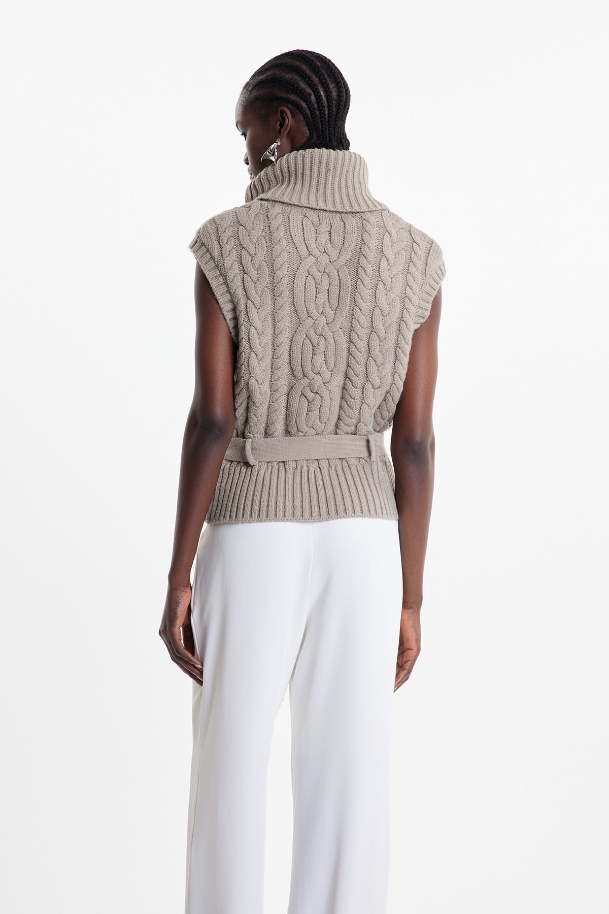 Ekkehard Funnel Neck Sleeveless Top In Khaki