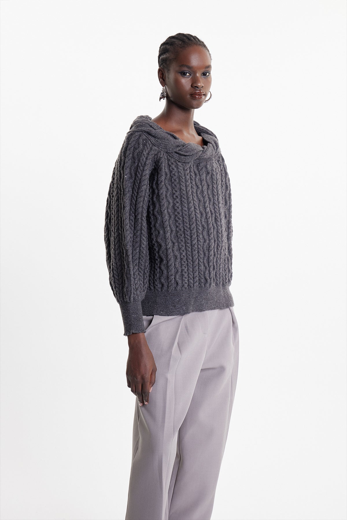 Elah Twist Knit Top In Grey