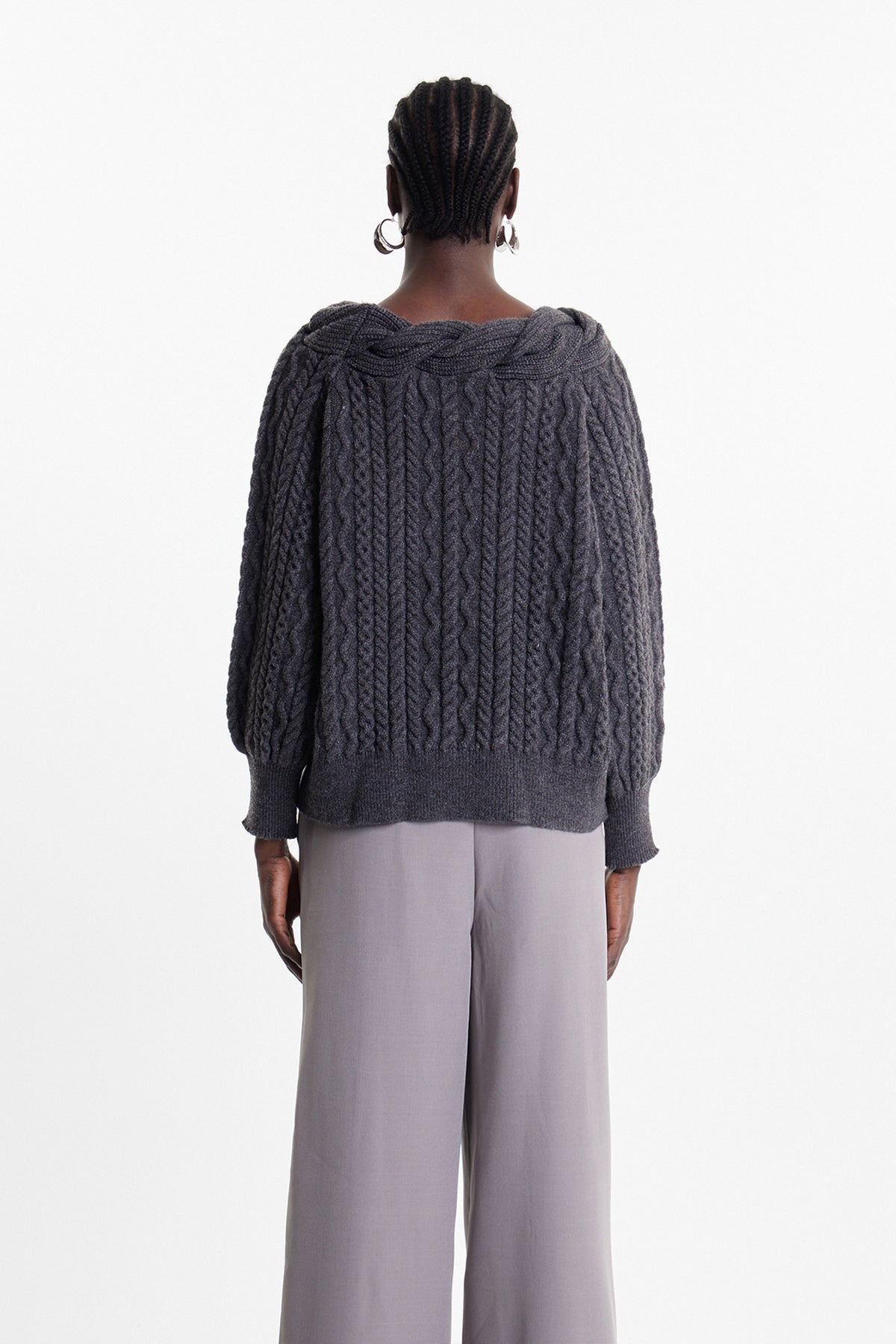 Elah Twist Knit Top In Grey
