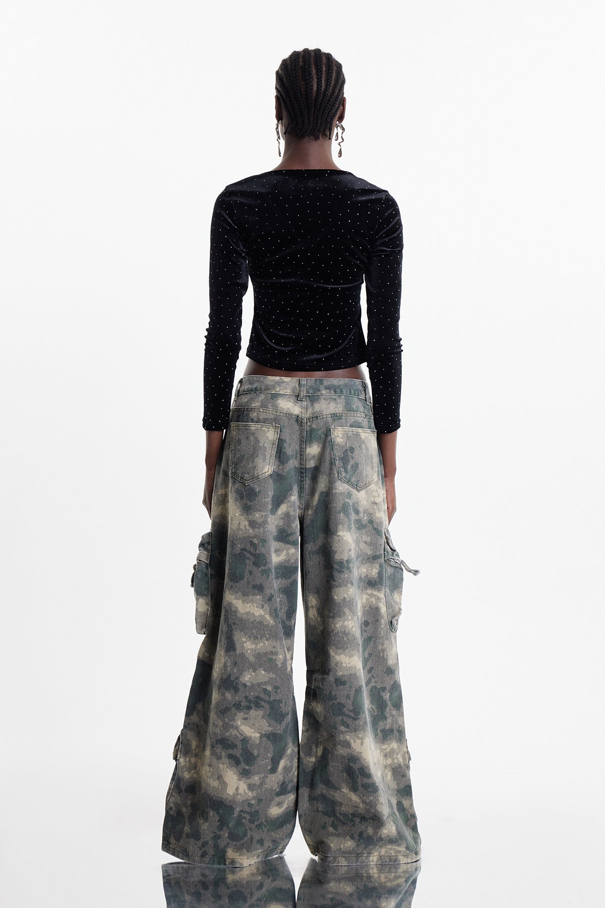 Elay Camouflage Print Cargo Jeans