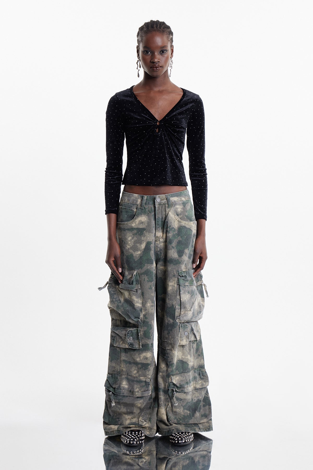 Elay Camouflage Print Cargo Jeans