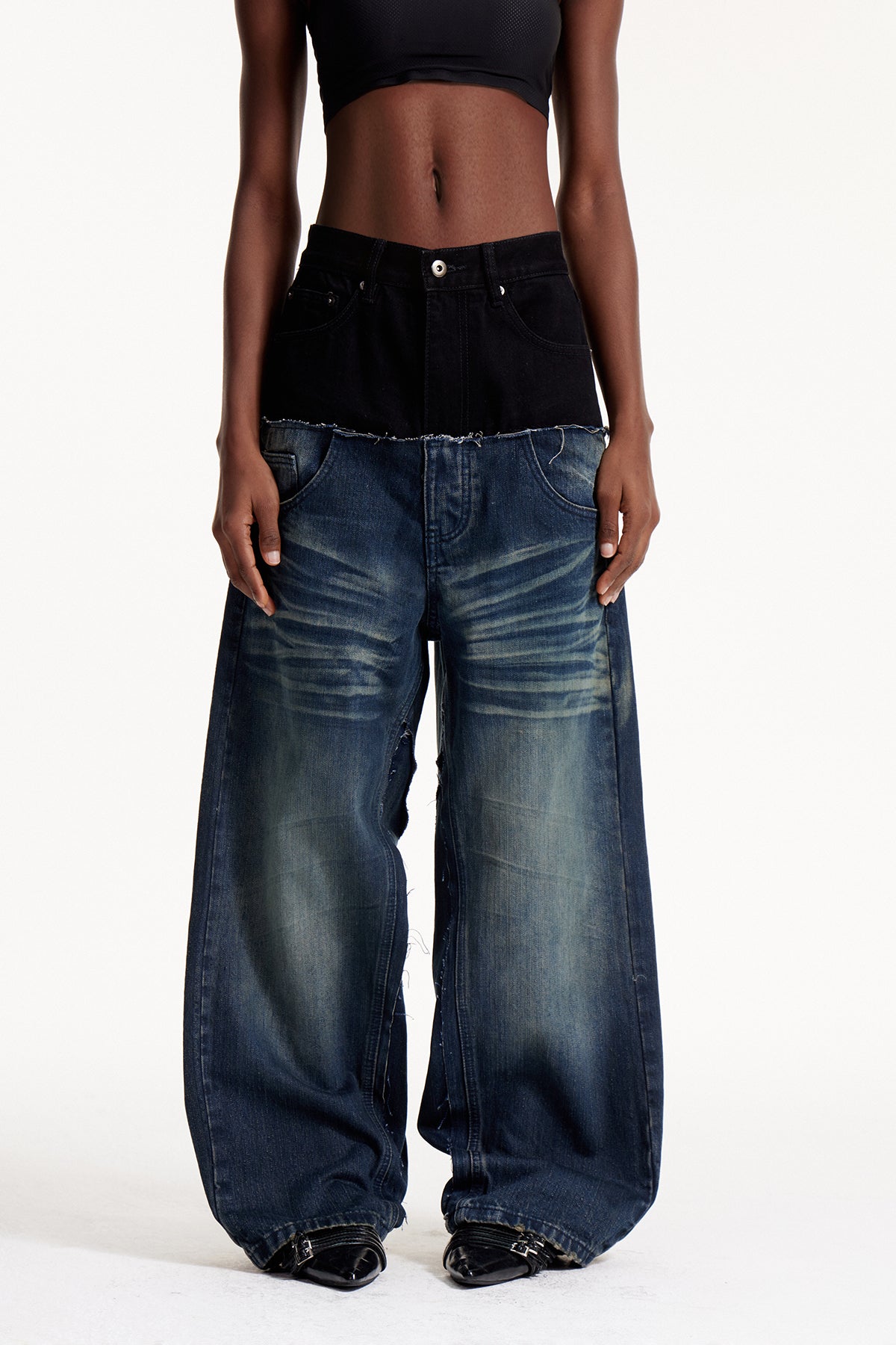 Elpis Deconstruct Barrel Jeans