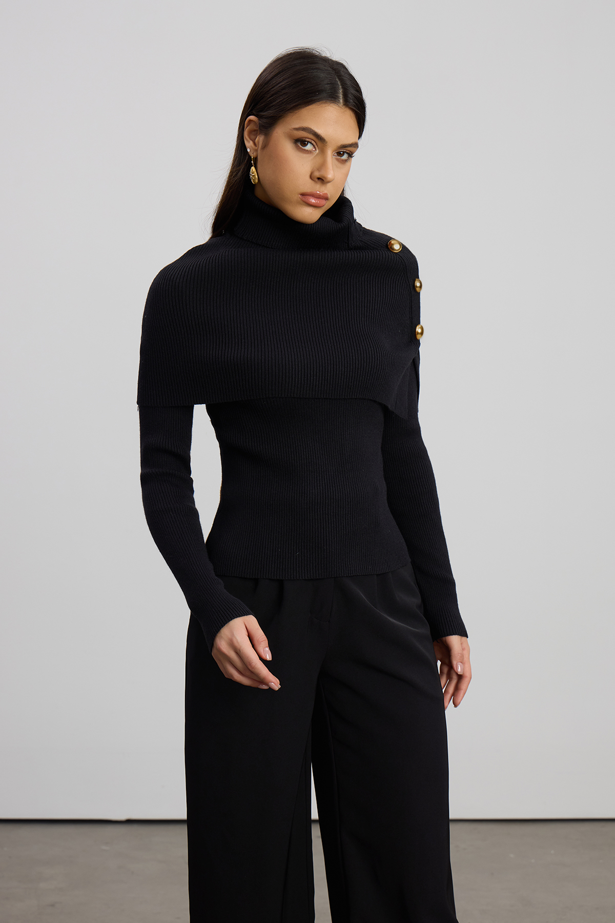 Emigdia Shawl Knit Top In Black