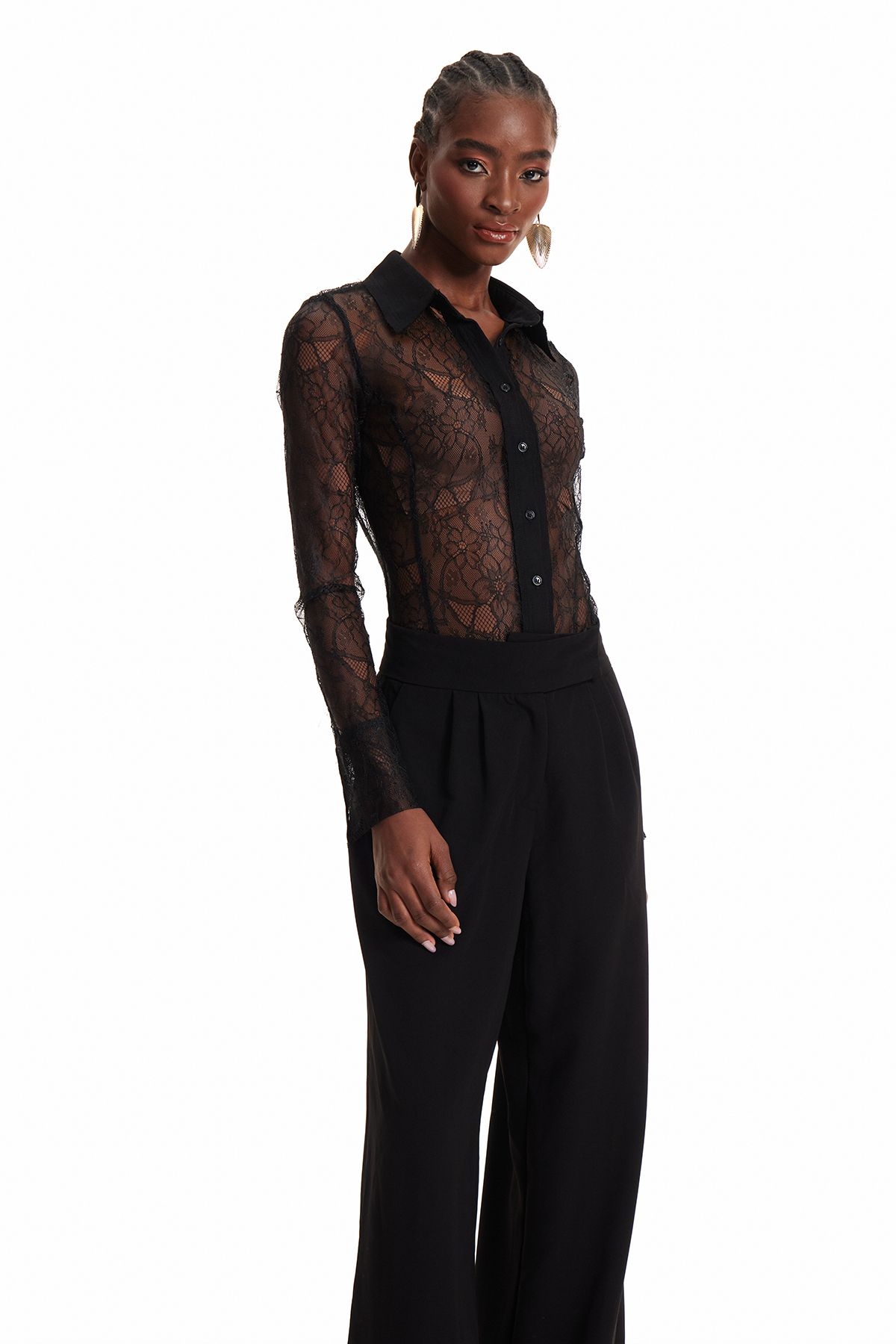 Enola Single Breasted Lace Bodysuit