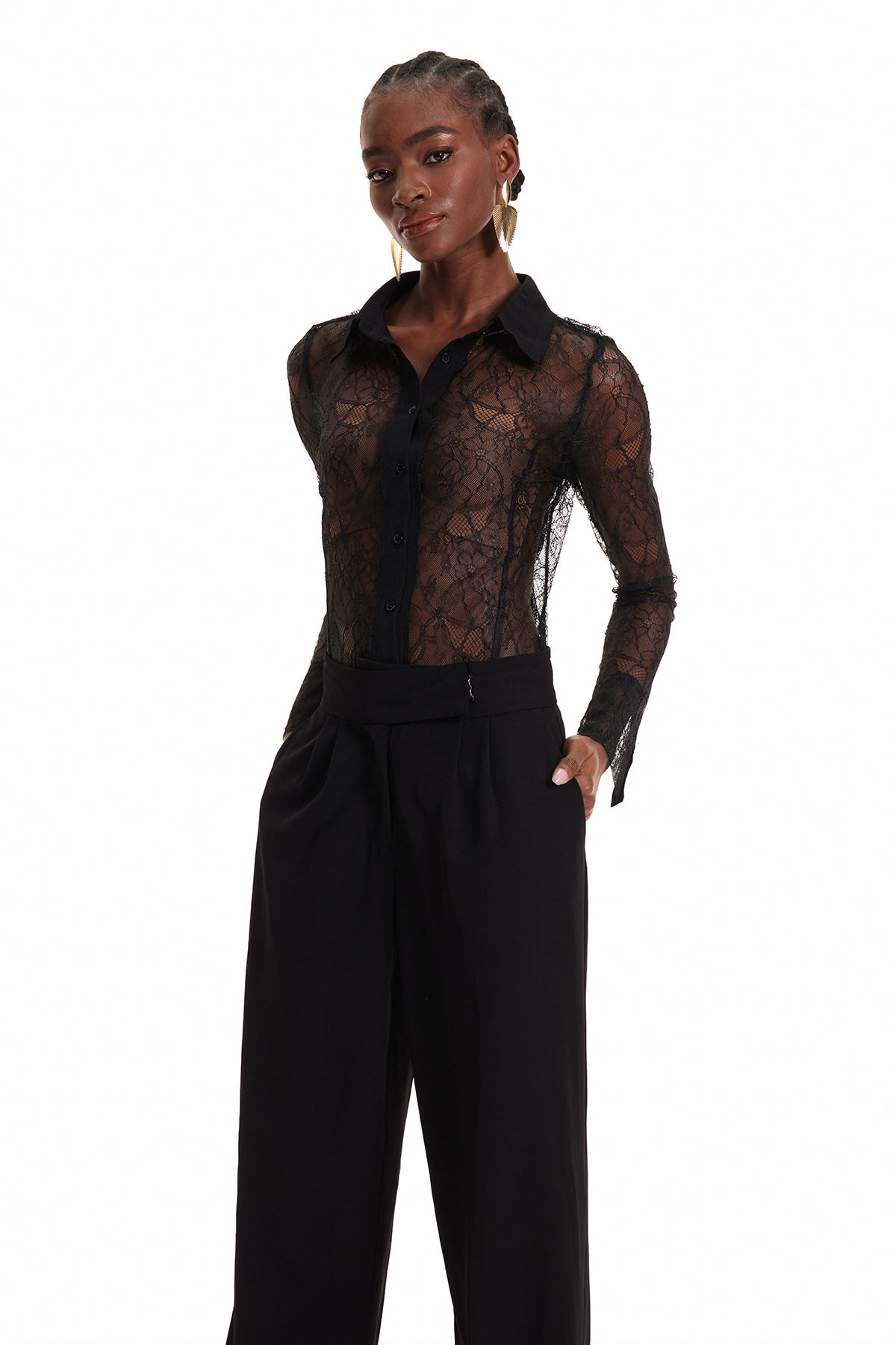 Enola Single Breasted Lace Bodysuit