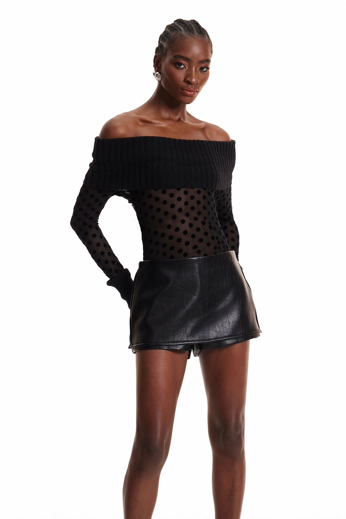 Ensar Off Shoulder Dot SKirt Set