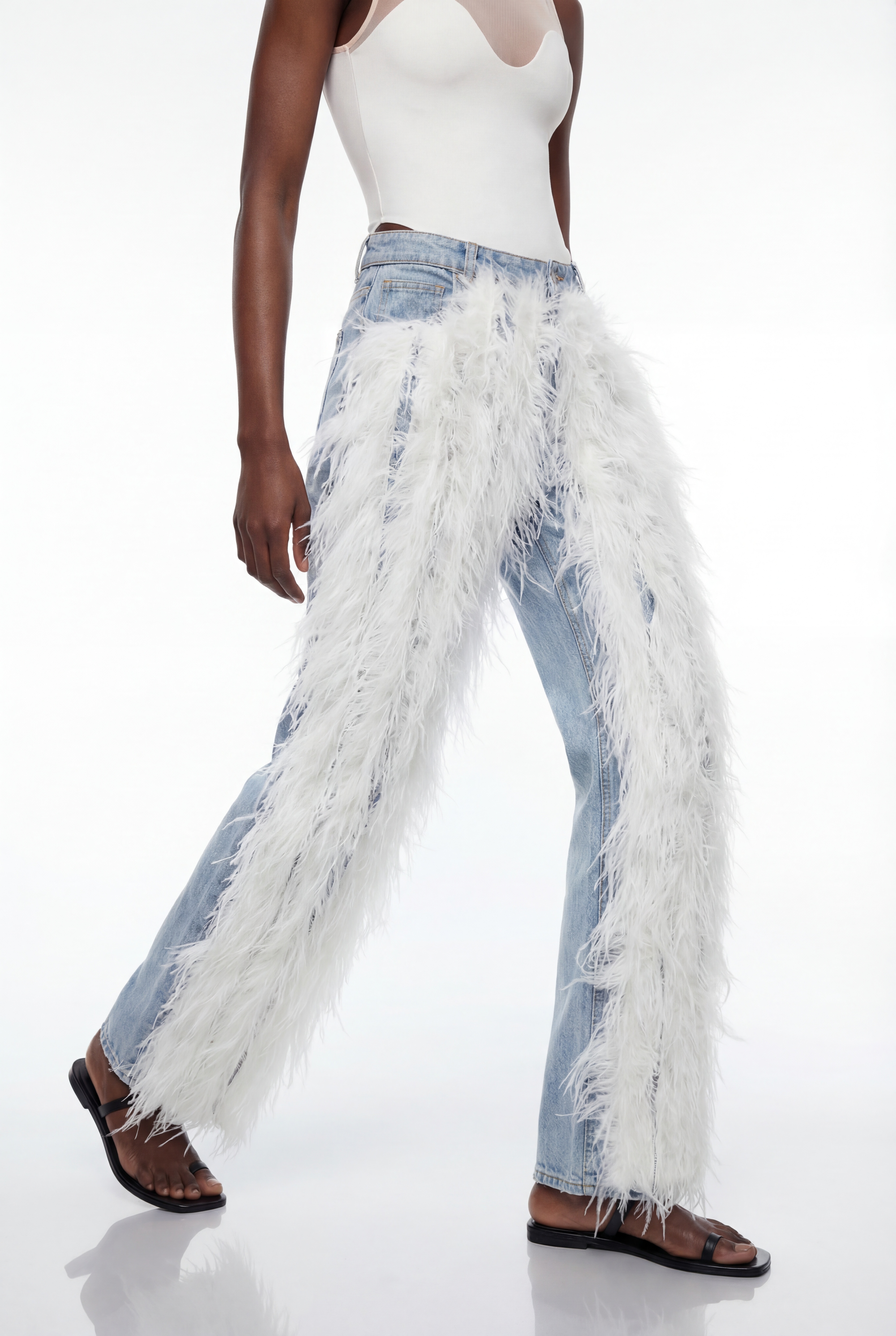 Epaphroditus Feather Deconstruct Jeans