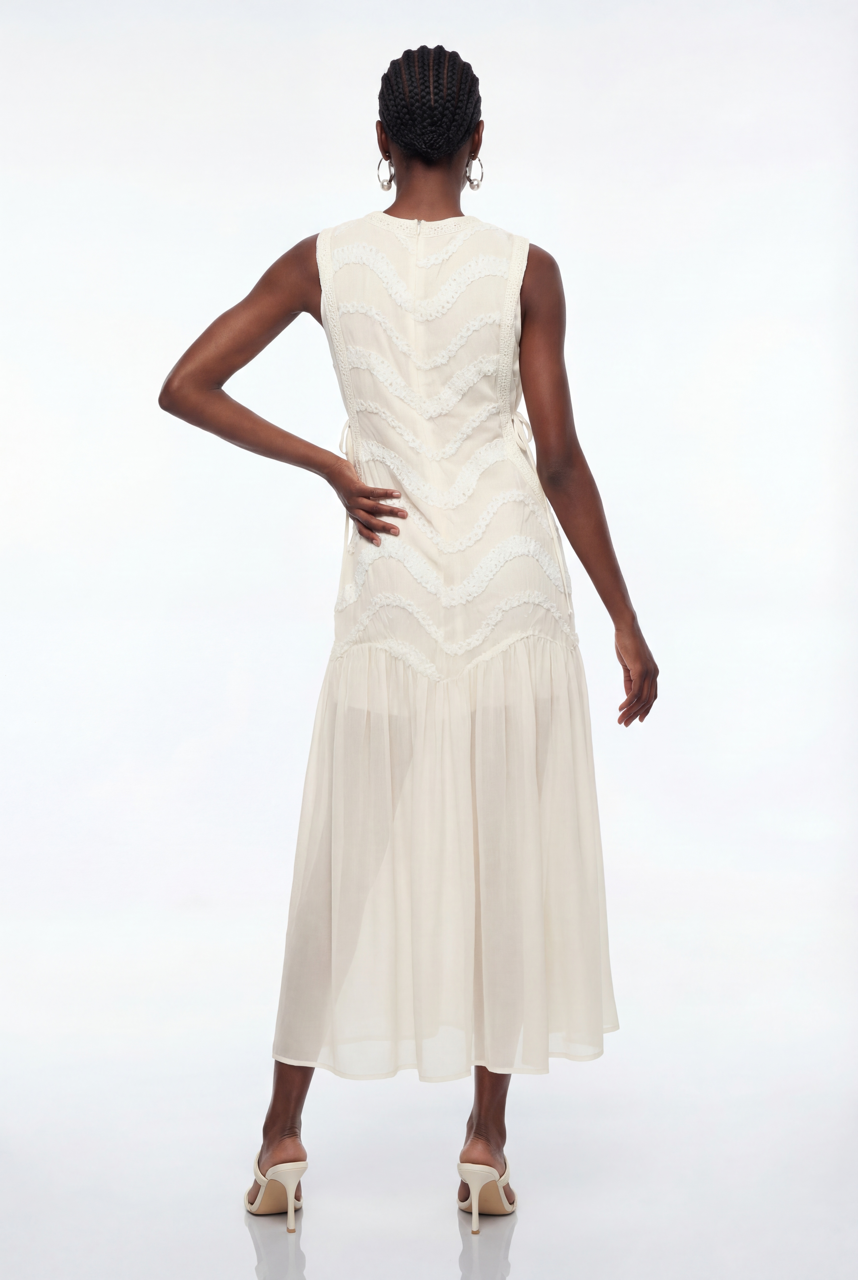 Epicurus Sleeveless Ruffle Maxi Dress